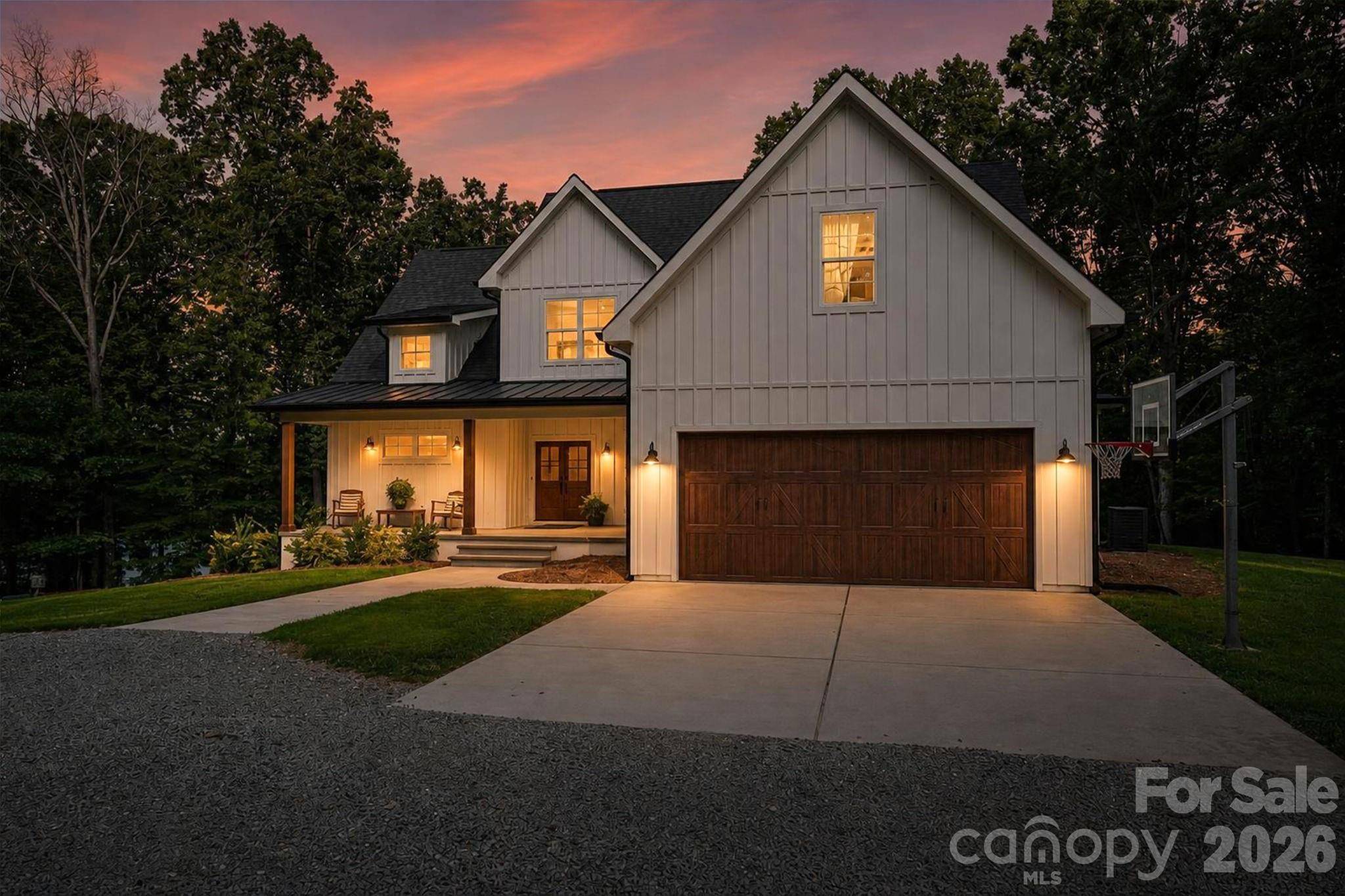 340 Whippoorwill LN, Mount Holly, NC 28120
