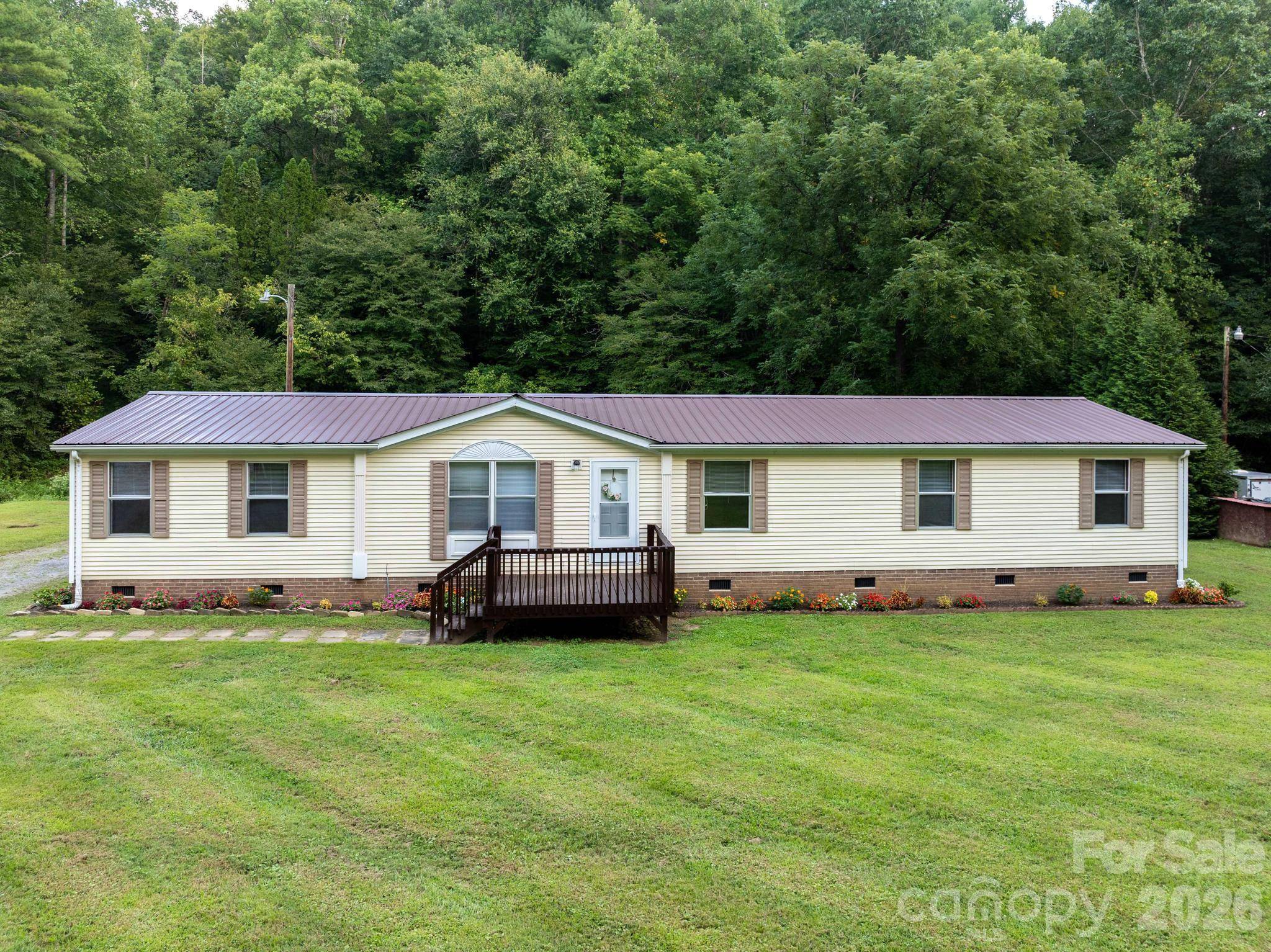 4904 HWY 90 HWY, Collettsville, NC 28611