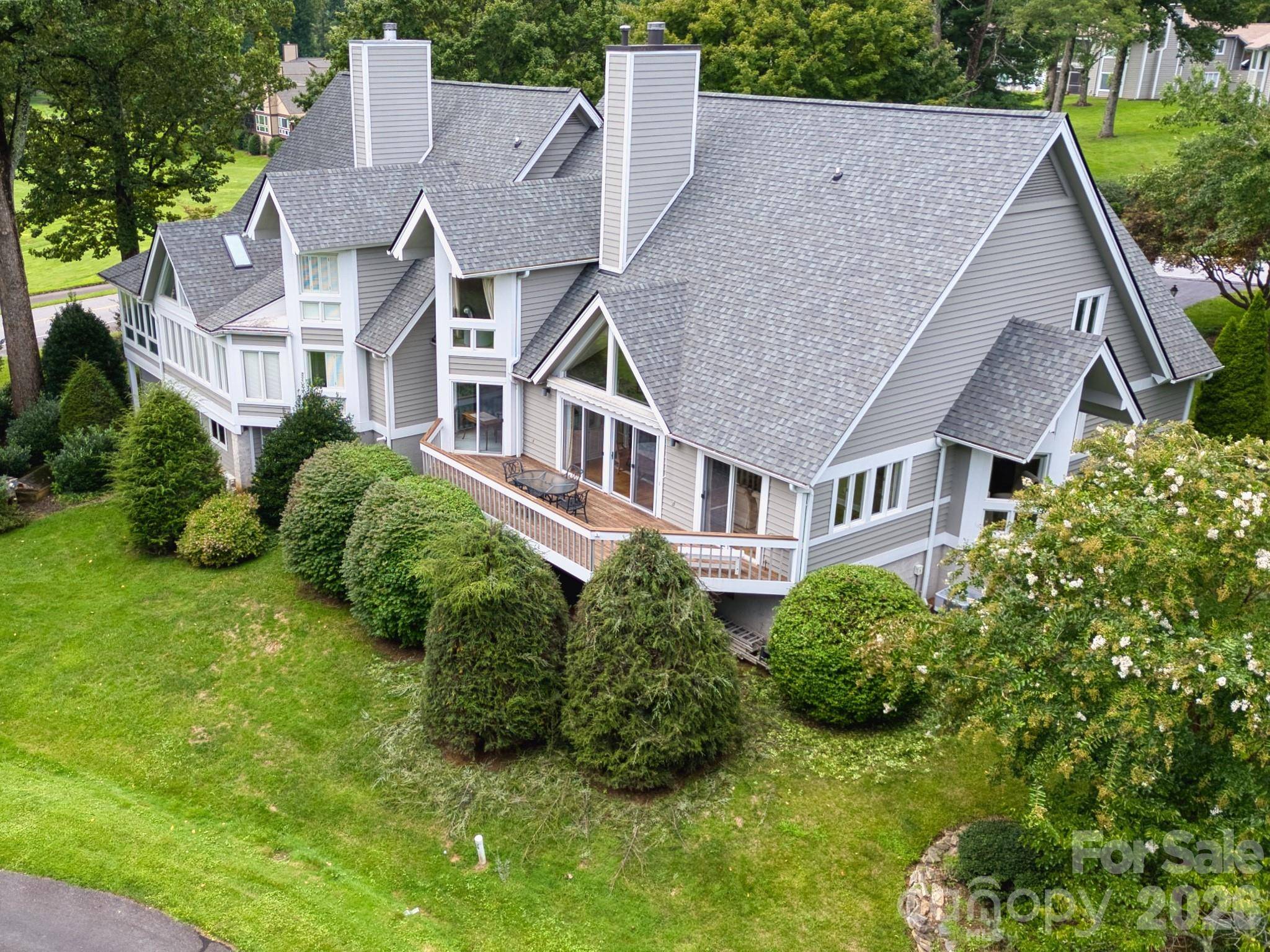 104 Overlook DR, Flat Rock, NC 28731