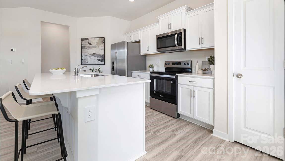 12 Katherine Emilie DR, Hendersonville, NC 28792
