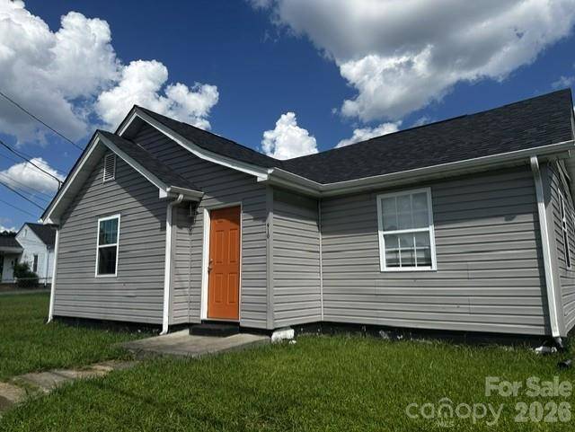 910 Linwood RD, Gastonia, NC 28052