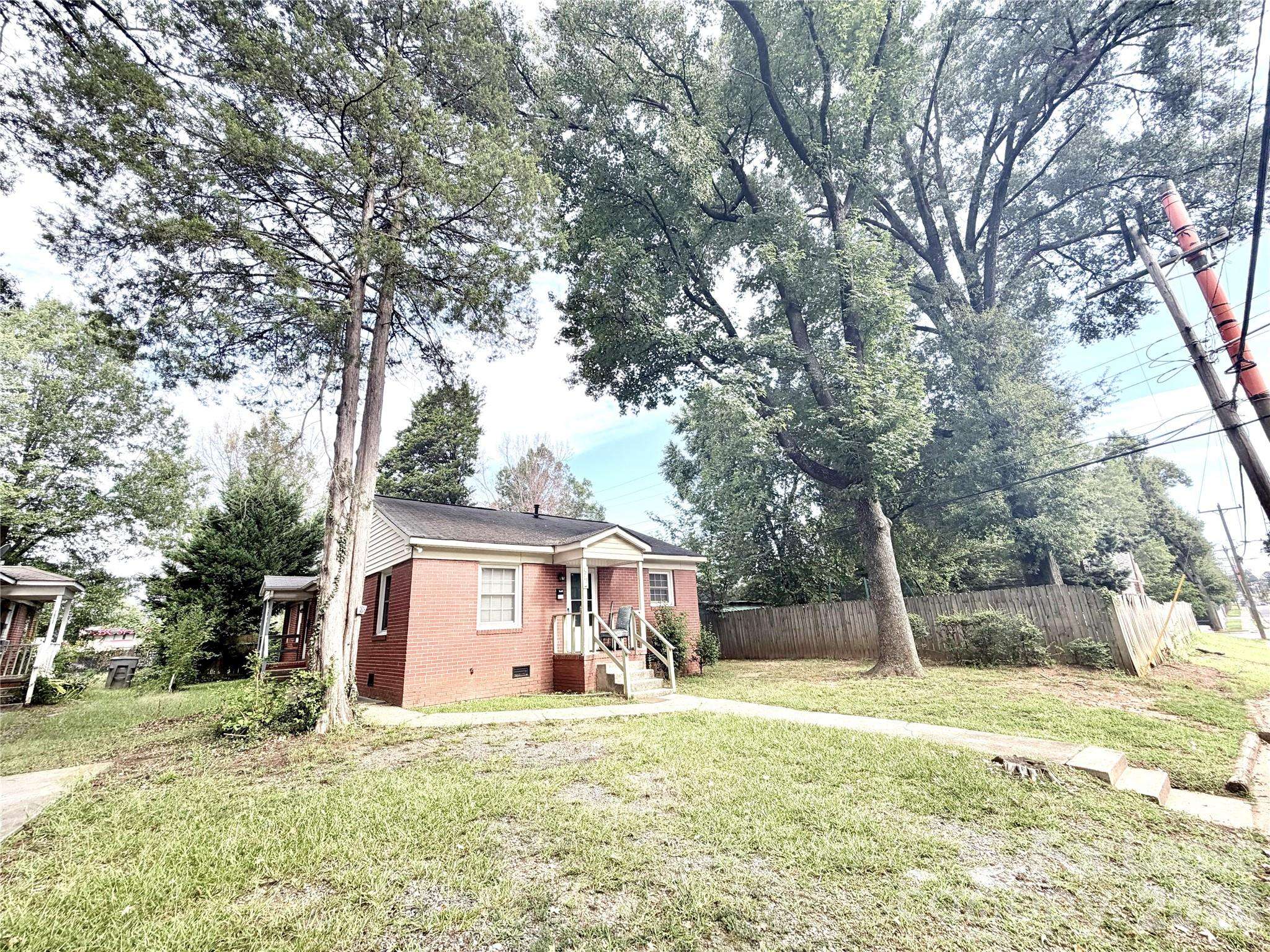 1615 Bancroft ST, Charlotte, NC 28206
