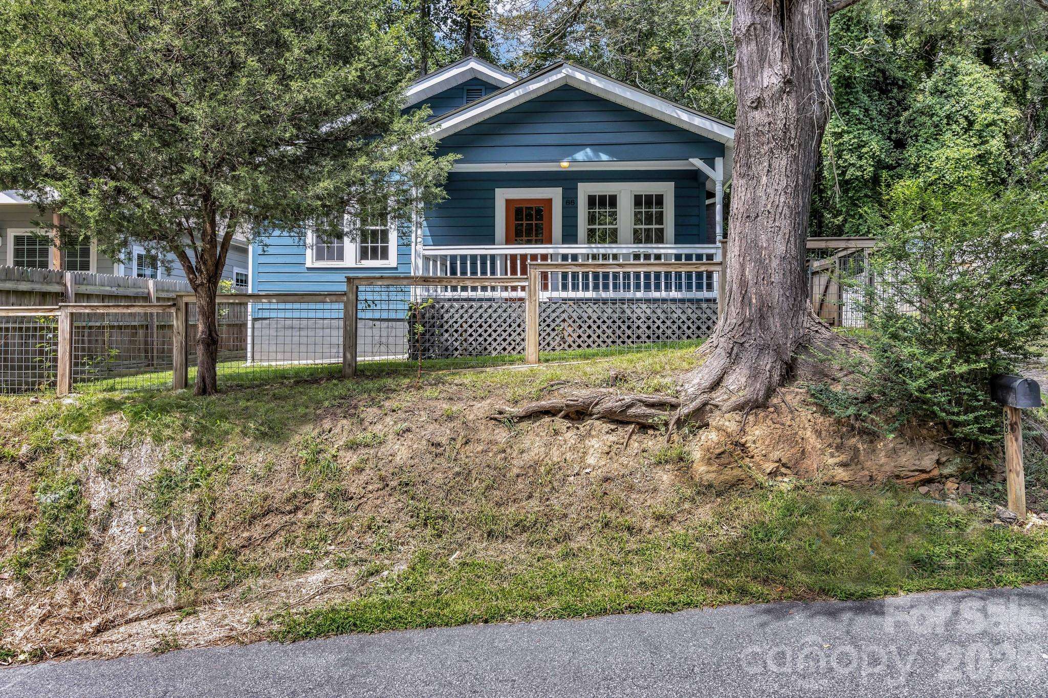 88 Brooklyn RD, Asheville, NC 28803