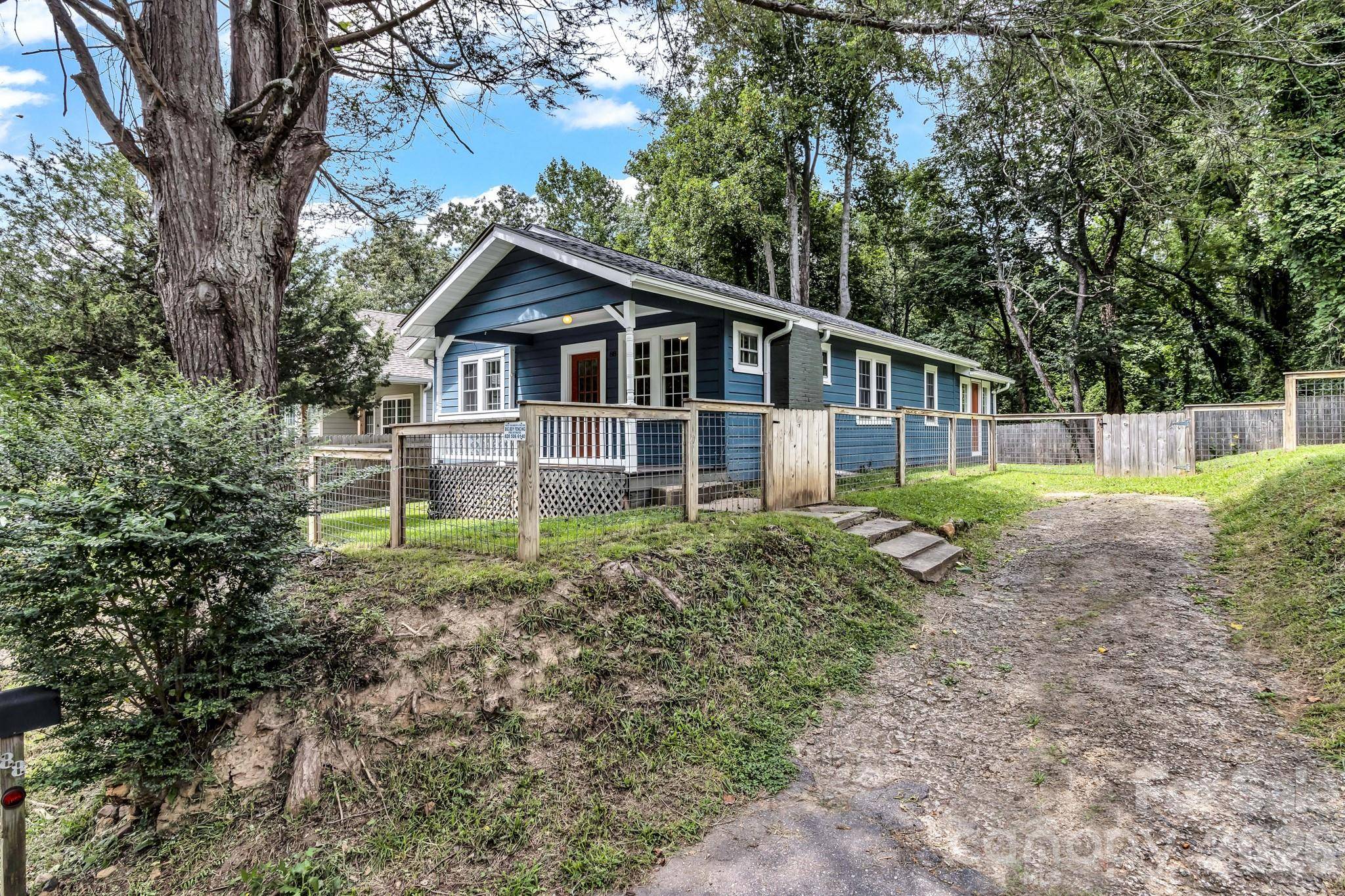88 Brooklyn RD, Asheville, NC 28803