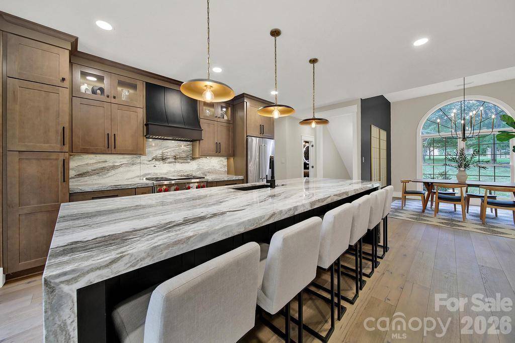 388 Ponderosa CIR, Mooresville, NC 28117
