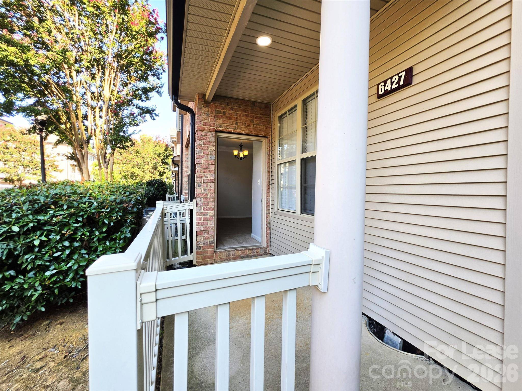 6427 Quarterbridge LN, Charlotte, NC 28262
