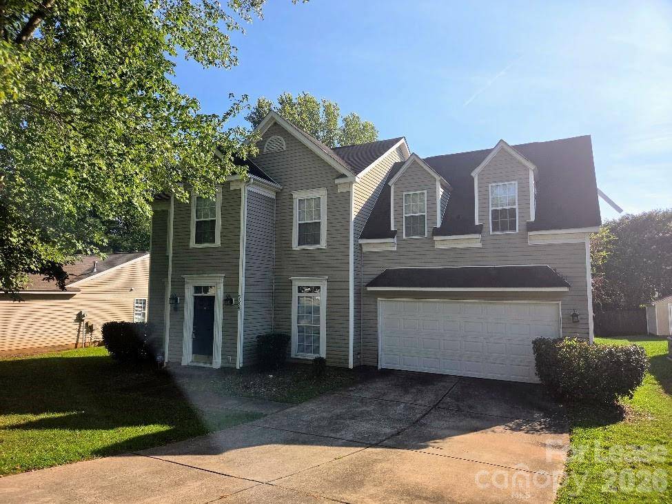 5325 Timbertop LN, Charlotte, NC 28215