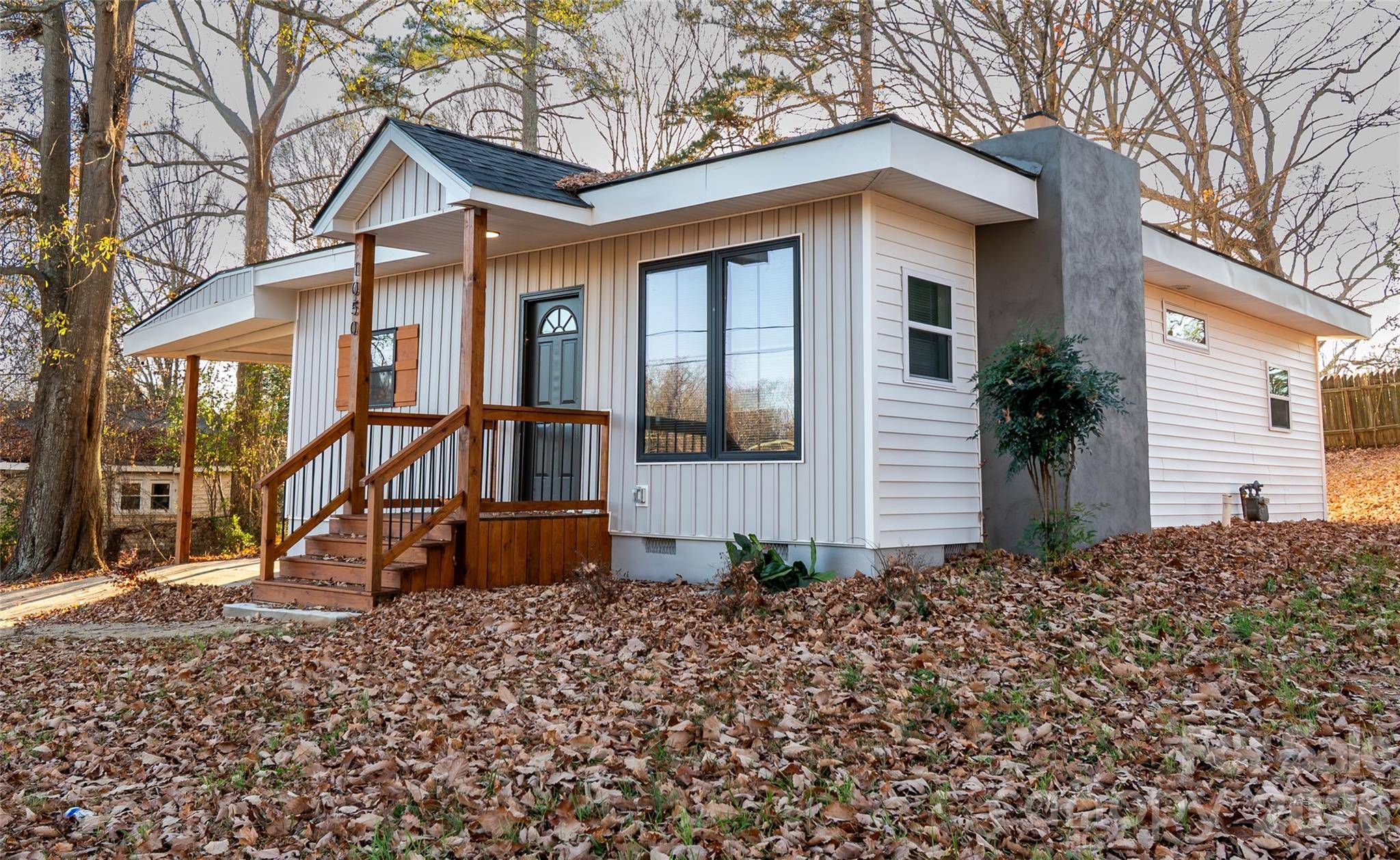 1050 Barnett DR, Kings Mountain, NC 28086