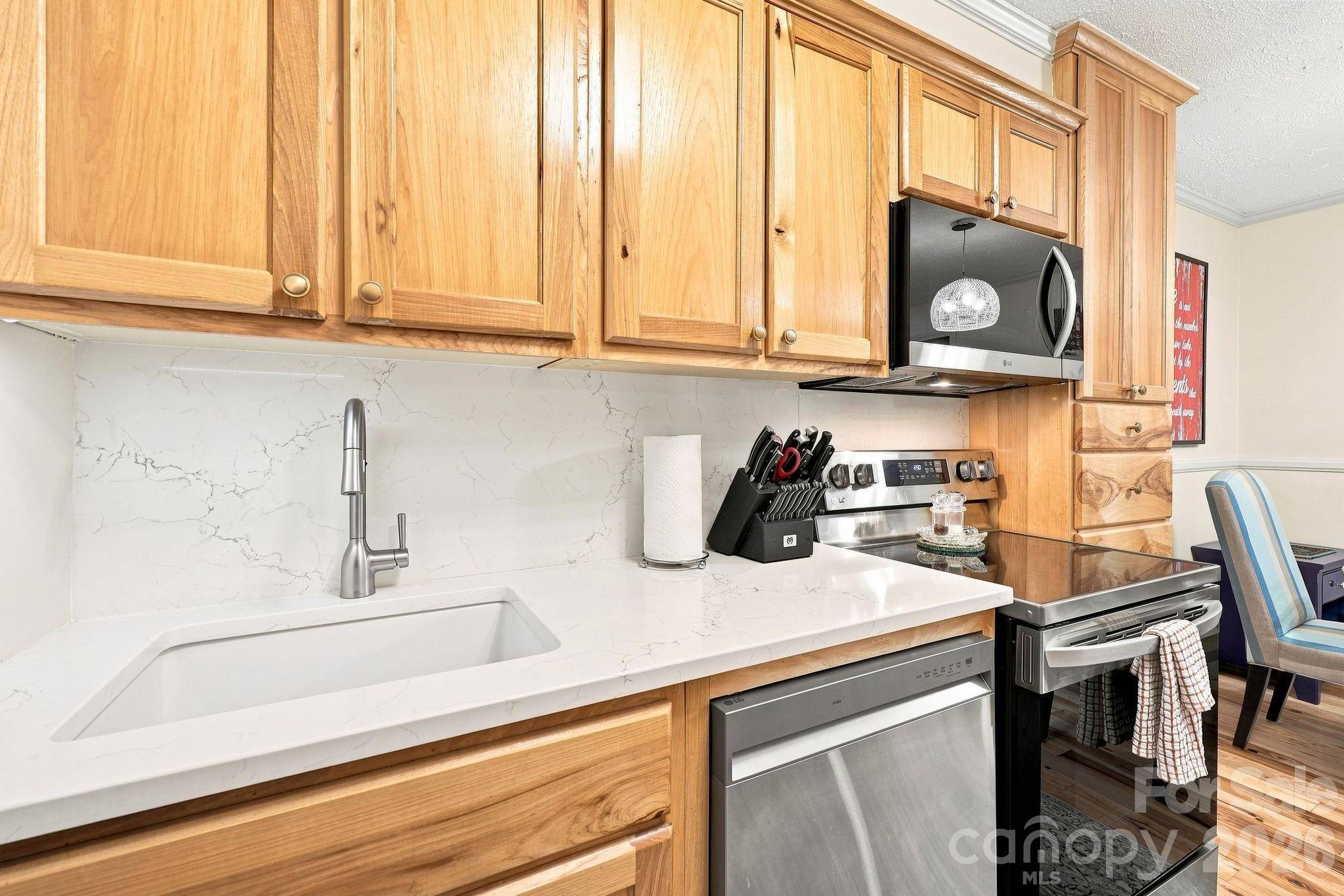 71 Shepard SQ #303, Brevard, NC 28712