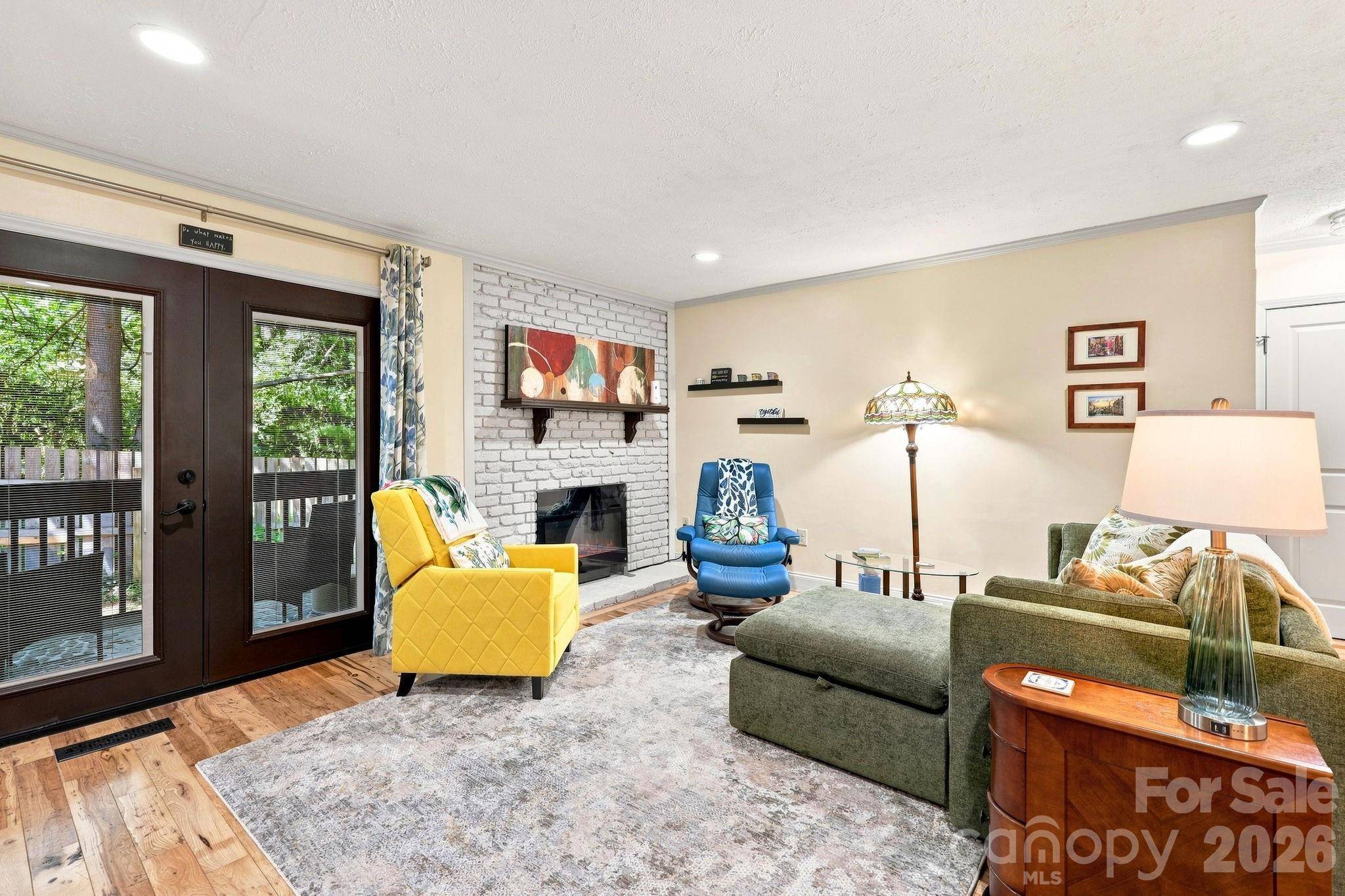 71 Shepard SQ #303, Brevard, NC 28712
