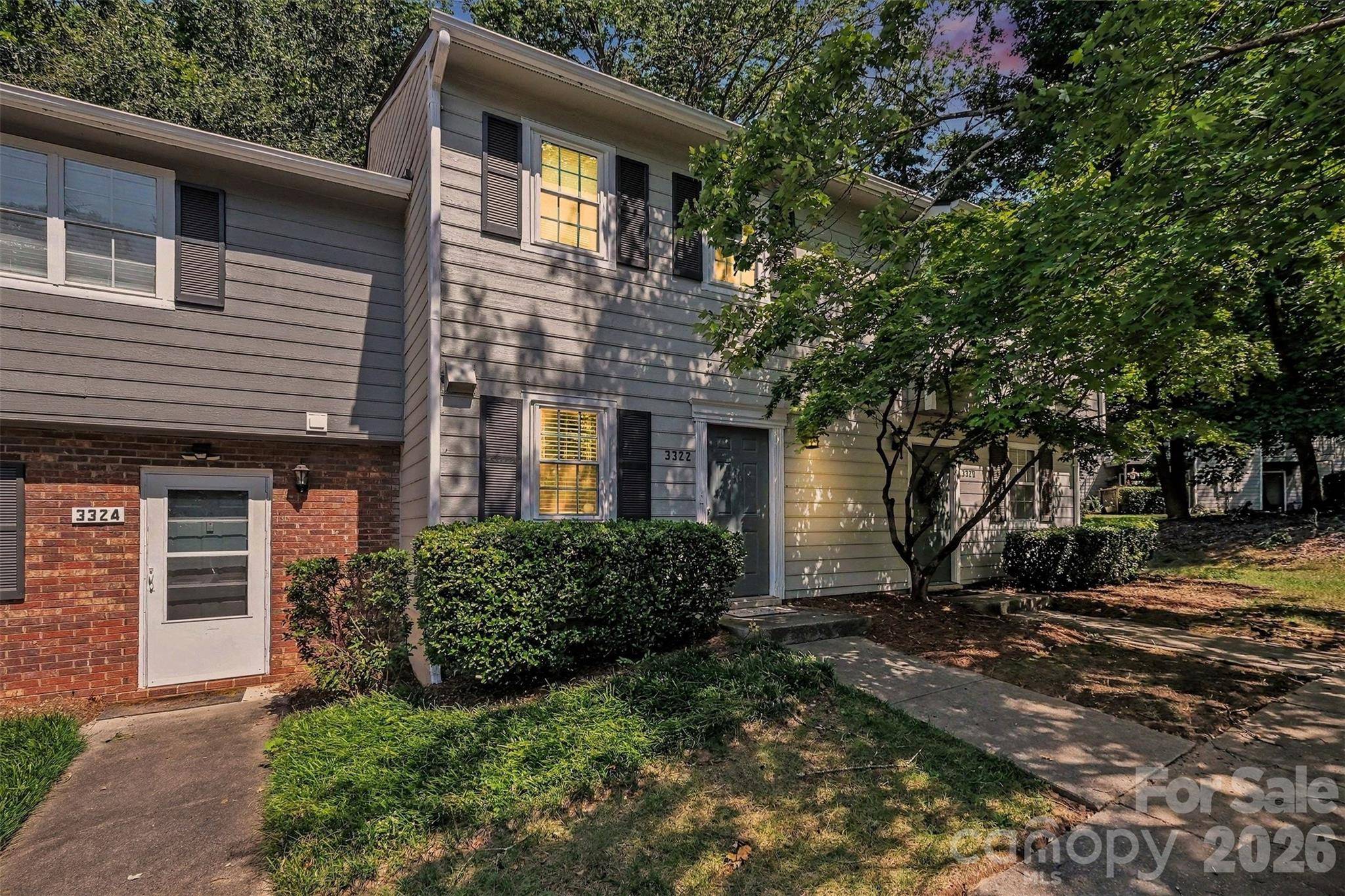 3322 Heathstead PL, Charlotte, NC 28210