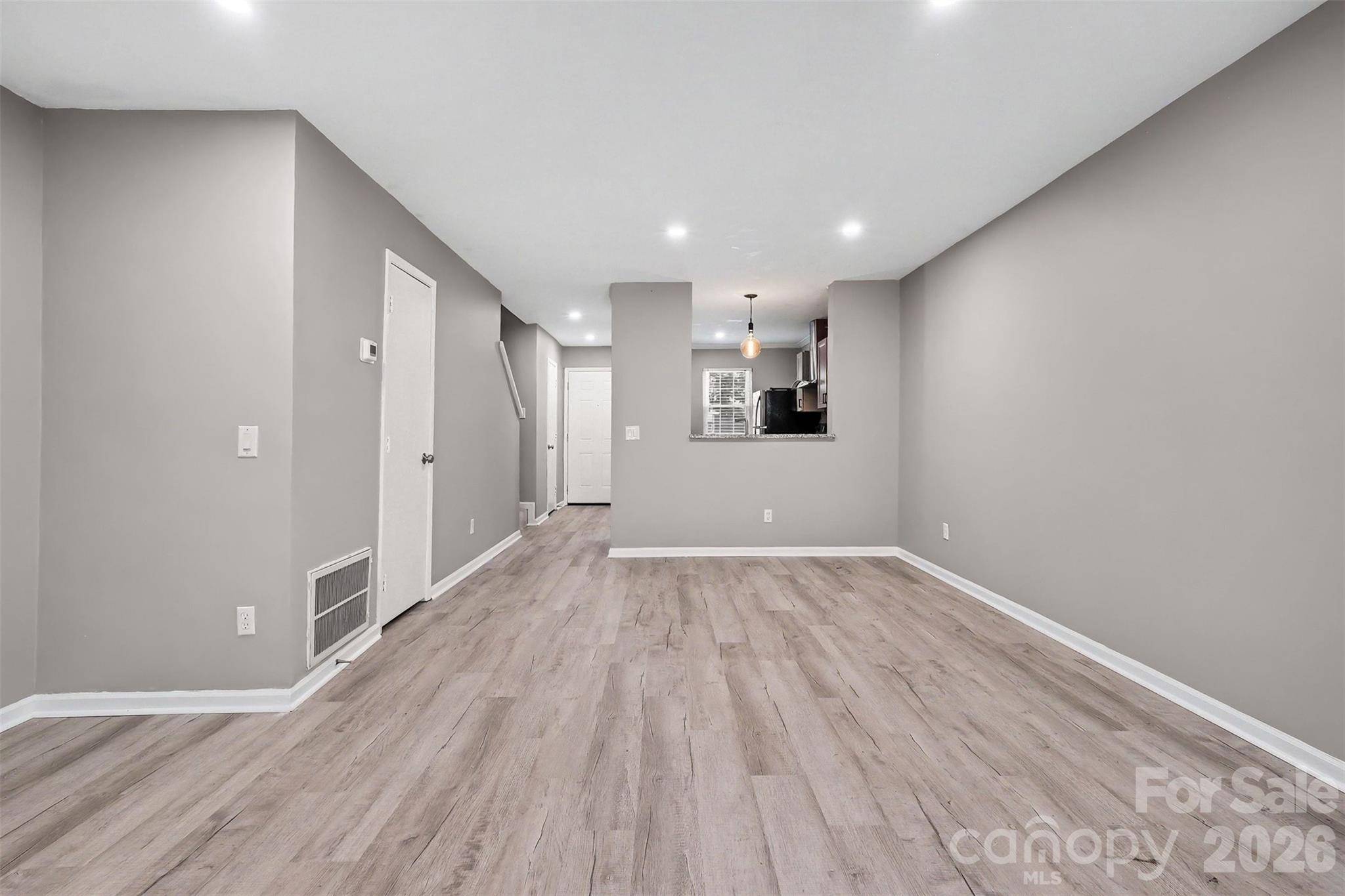 3322 Heathstead PL, Charlotte, NC 28210