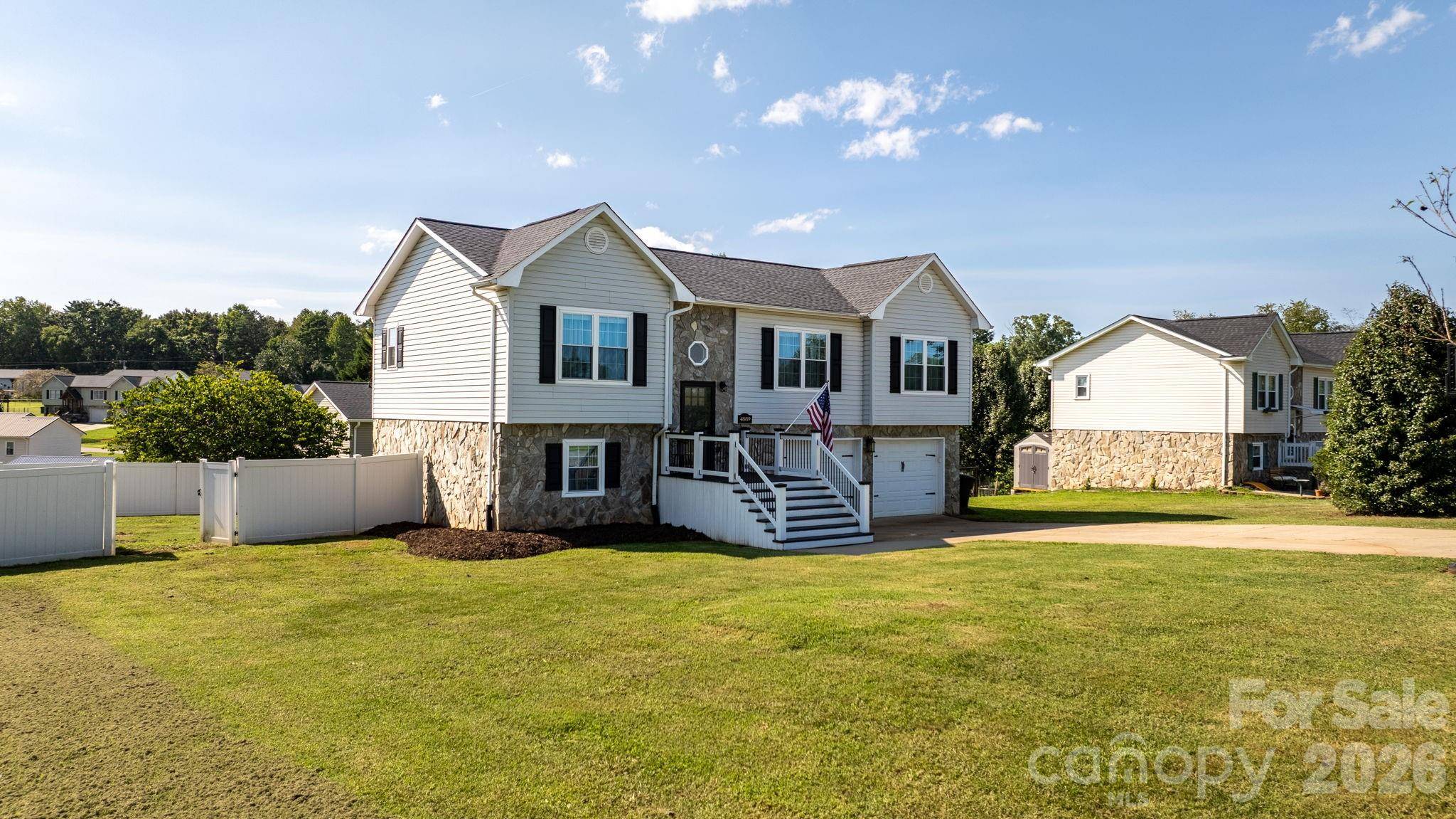 4889 Carpenter RD, Granite Falls, NC 28630