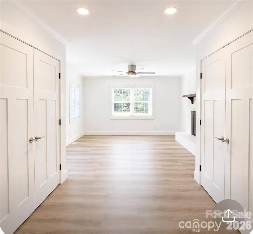 421 Kingfield DR SW, Concord, NC 28027