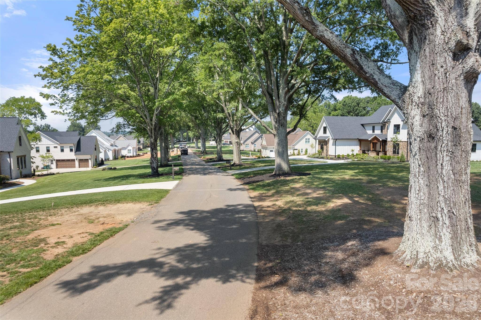 3925 Valley View CIR, Clemmons, NC 27012