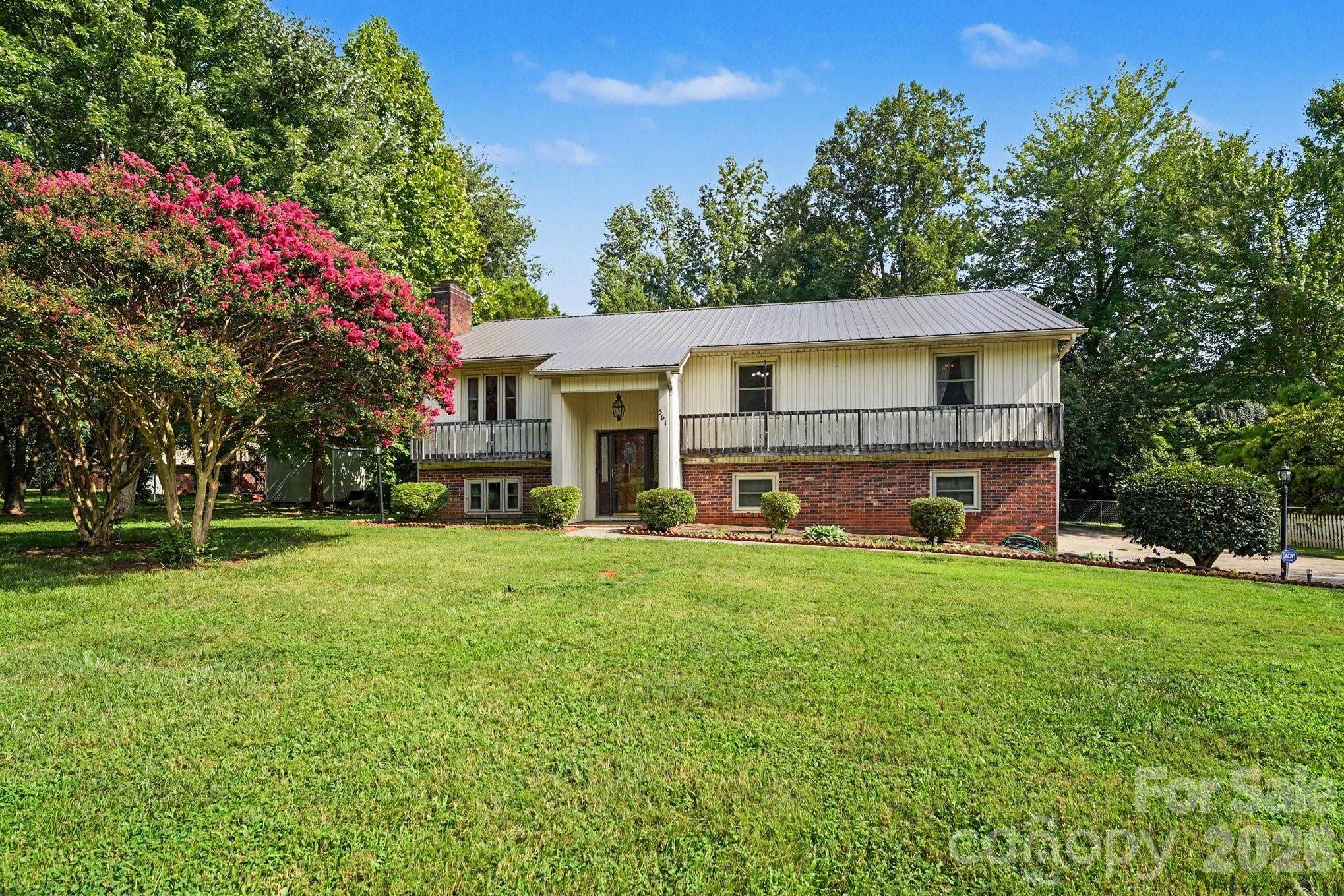 361 River RD, Advance, NC 27006
