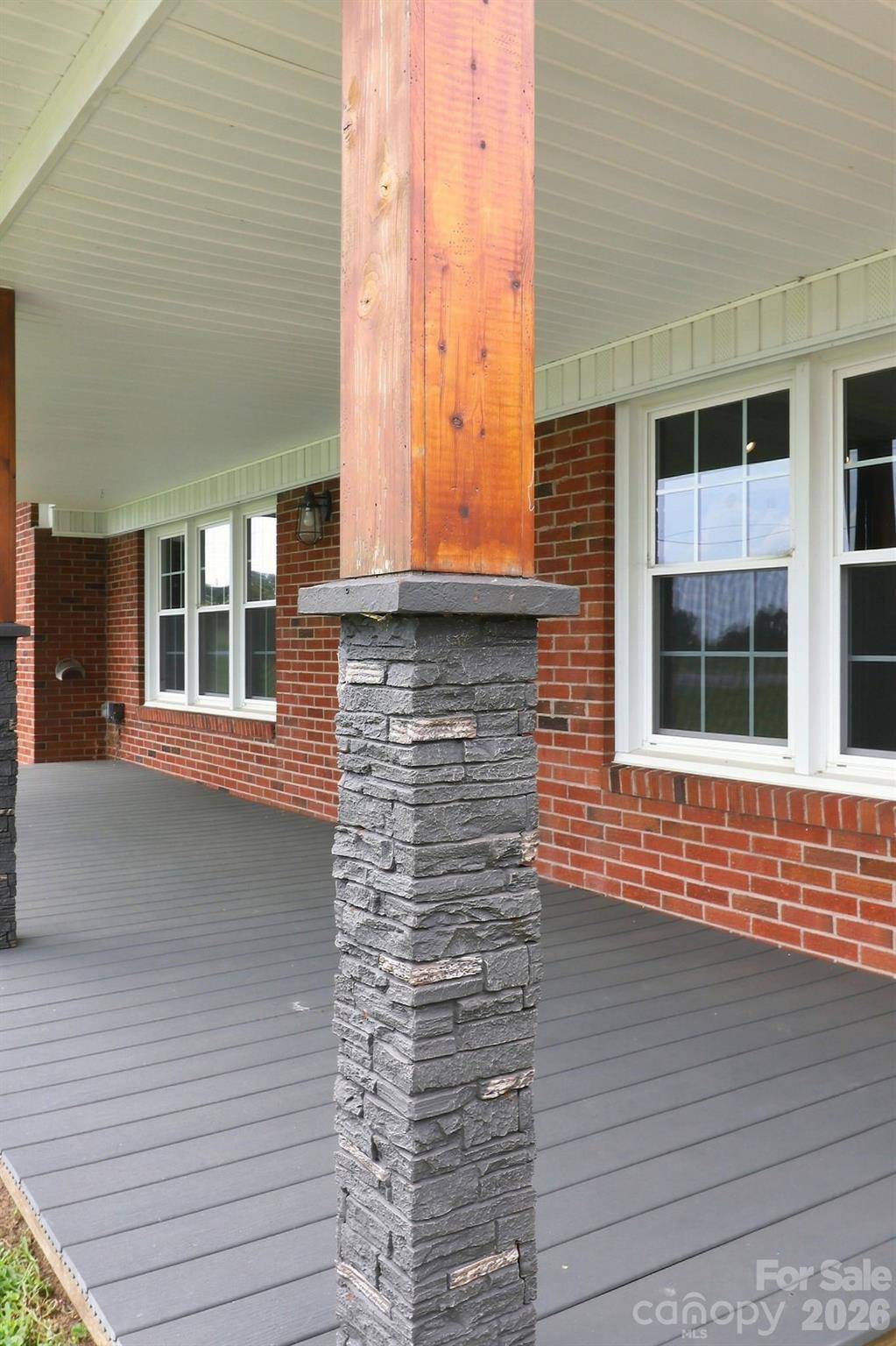 1664 Chase High RD, Forest City, NC 28043