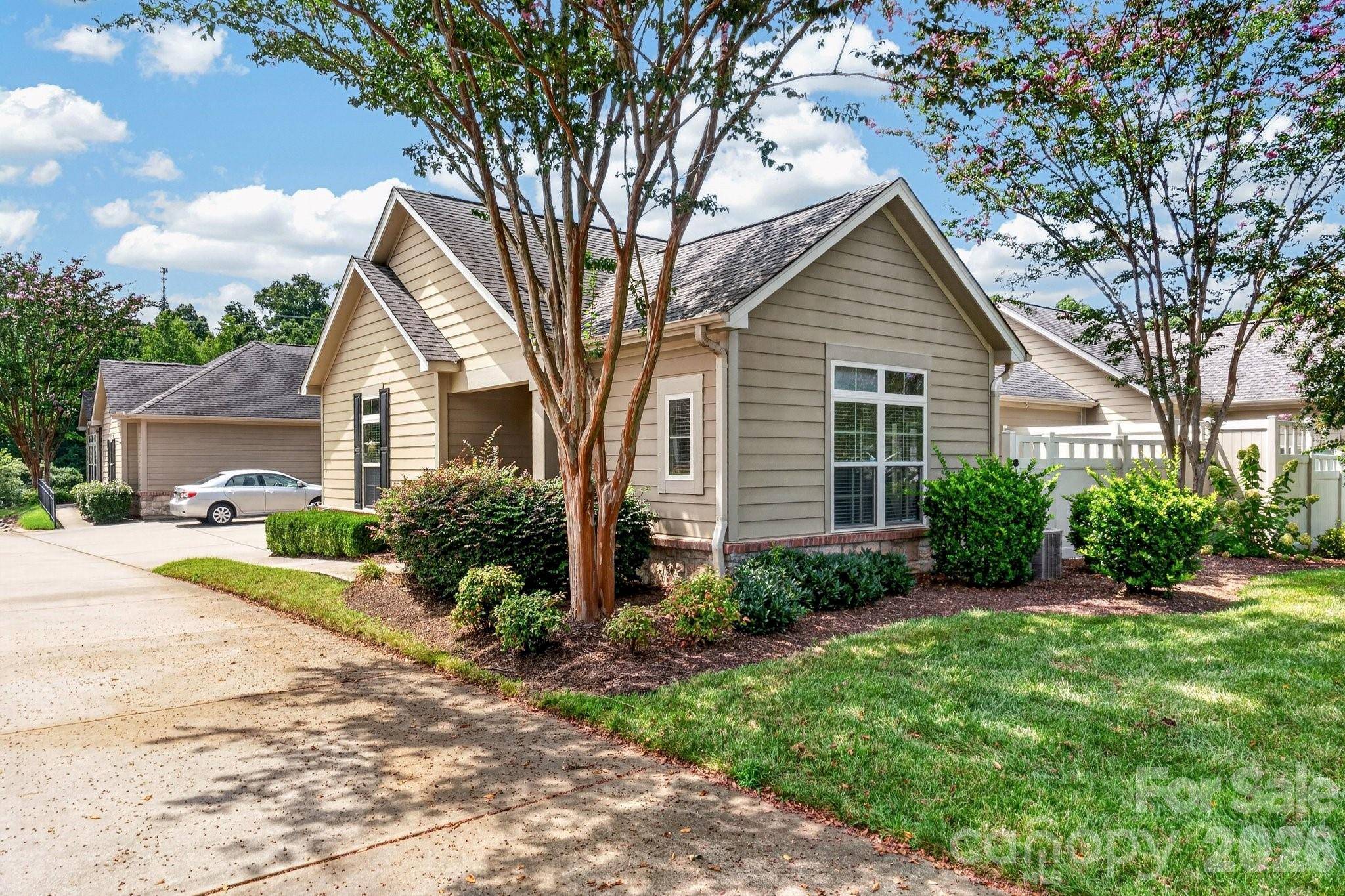 4745 Polo Gate BLVD, Charlotte, NC 28216