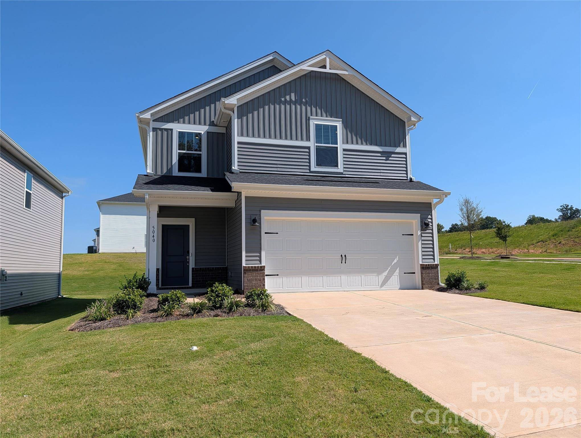 5040 Poplin VLY, Cherryville, NC 28021