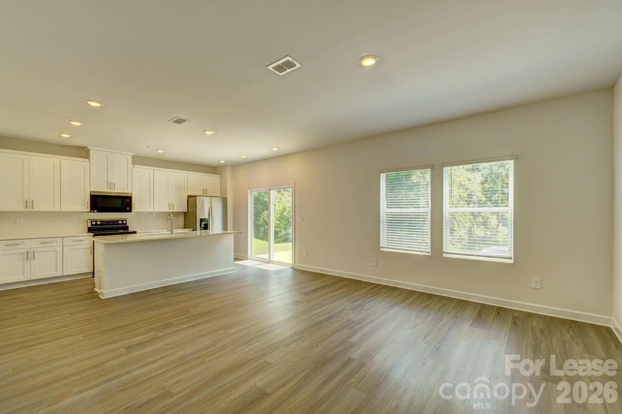 5040 Poplin VLY, Cherryville, NC 28021