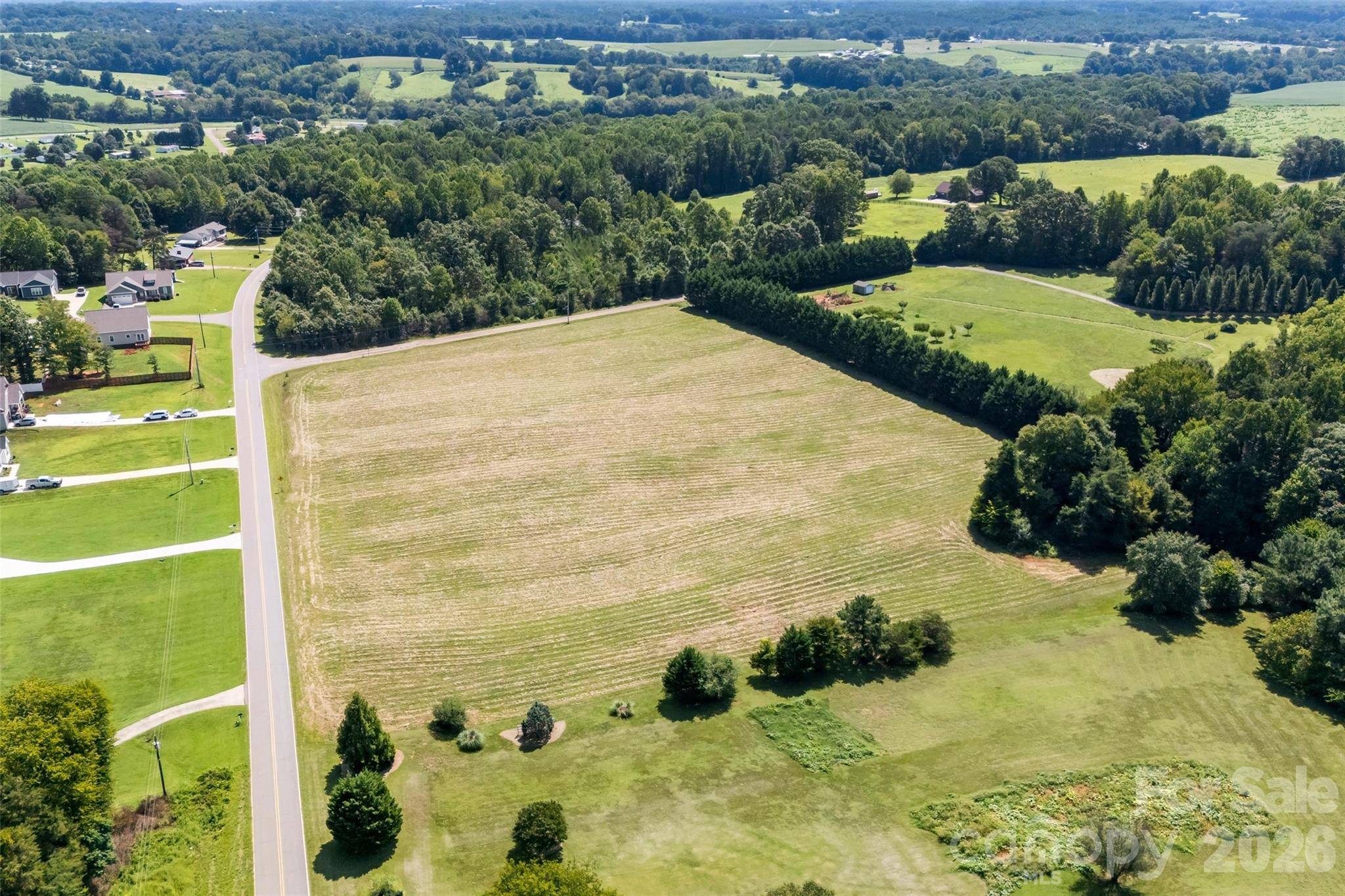 146 Rimrock RD, Harmony, NC 28634