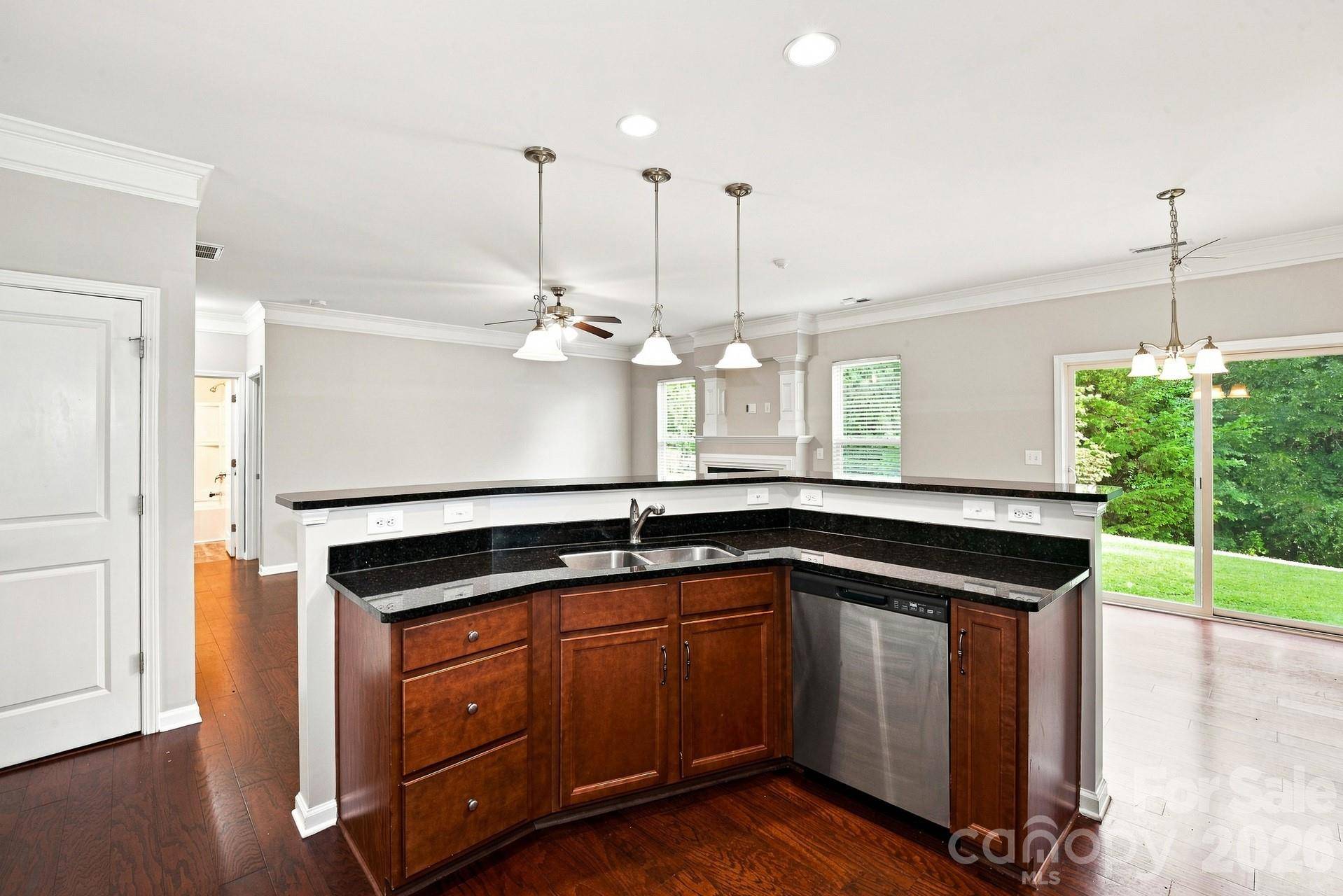 9320 Gentle Stream LN, Charlotte, NC 28214