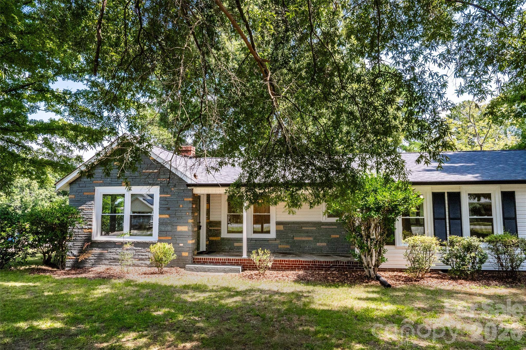 1224 Glenwood AVE, Salisbury, NC 28146