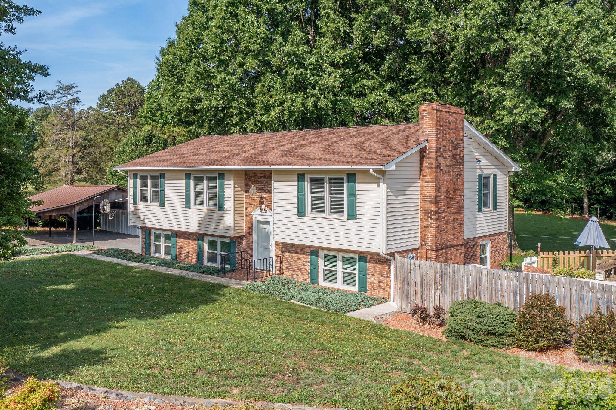 661 Liberty Church RD, Mocksville, NC 27028