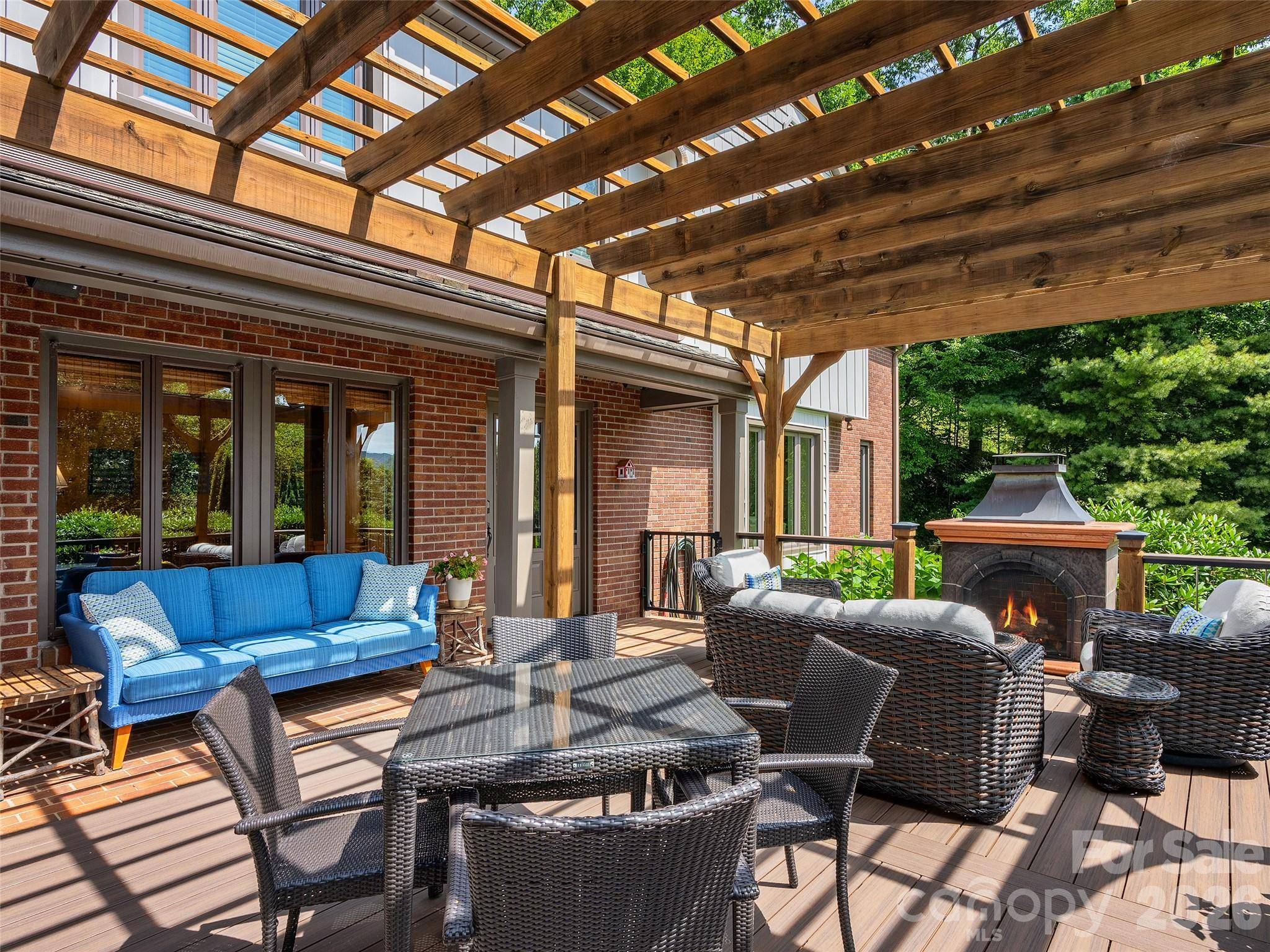 474 Scenic CIR, Waynesville, NC 28786