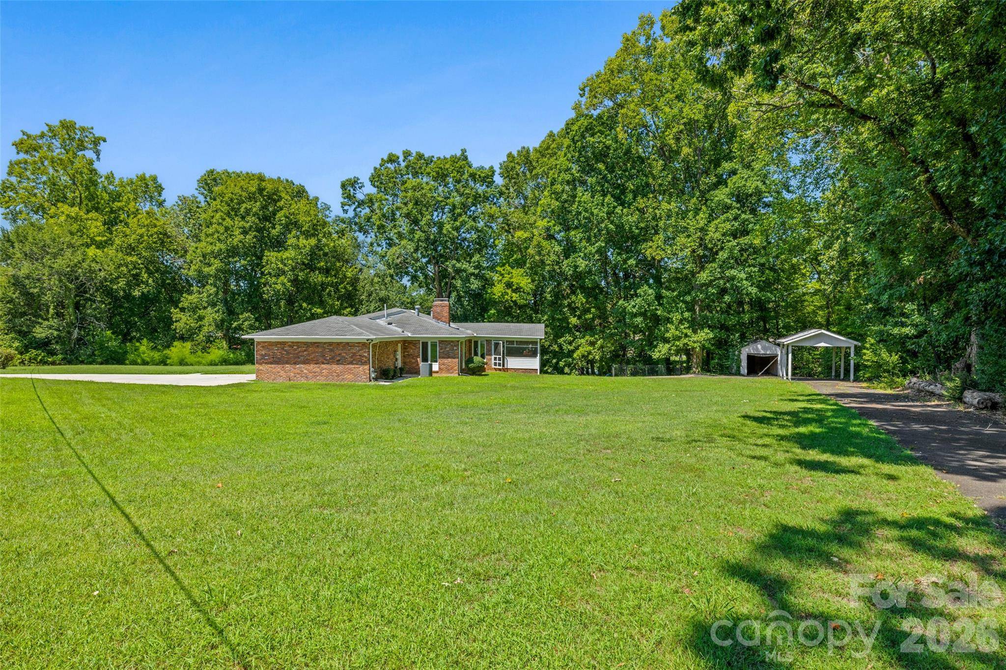 233 Laburn AVE, Charlotte, NC 28214