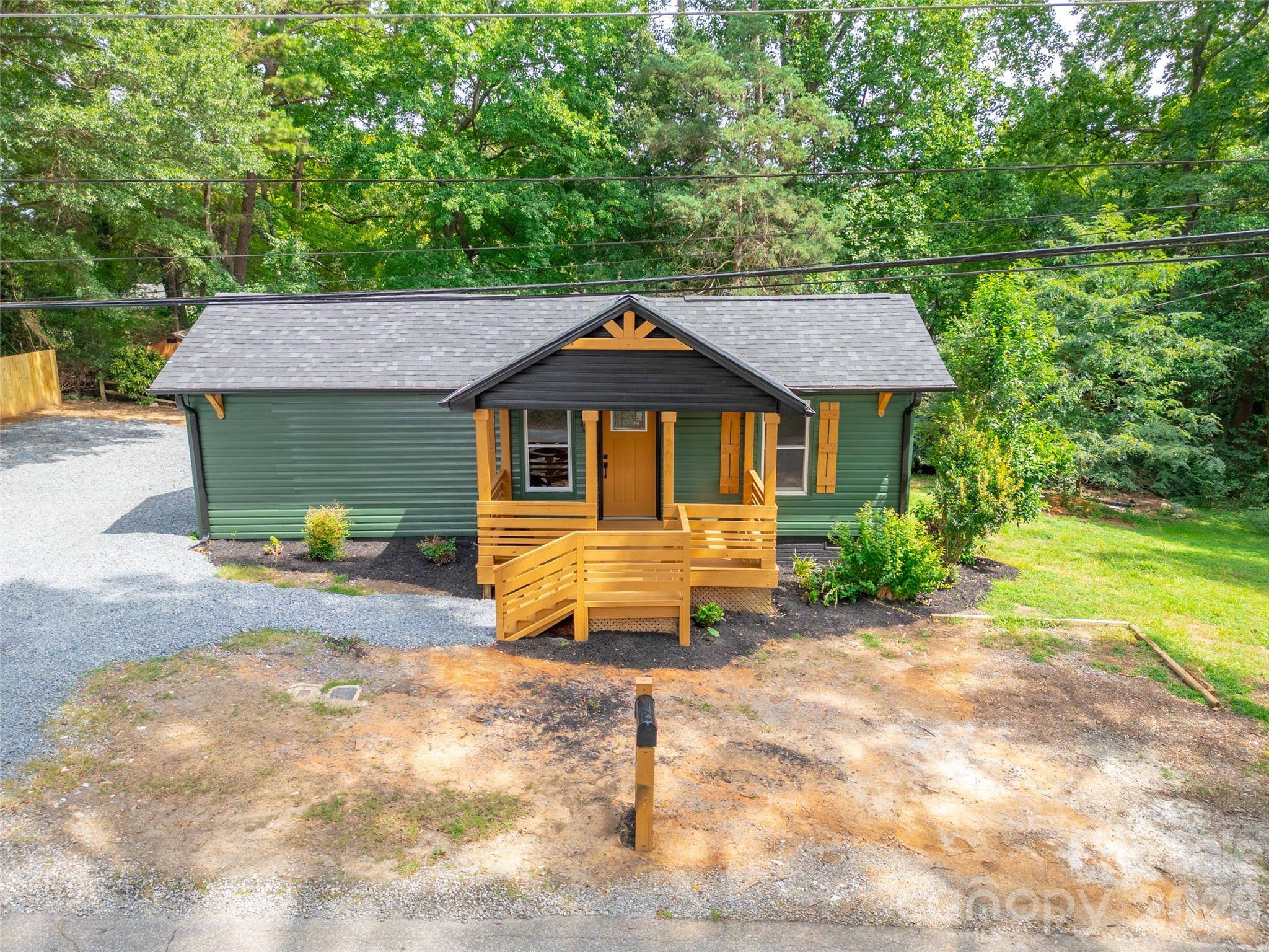 1303 Cooper AVE, Kannapolis, NC 28081