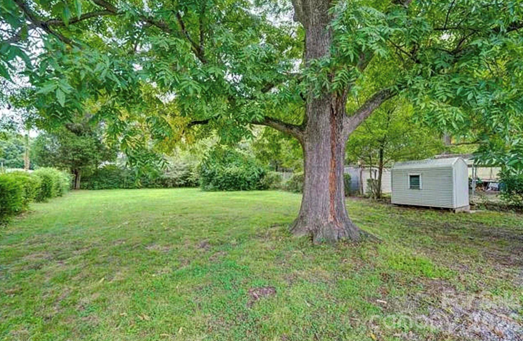 431 W Statesville AVE, Mooresville, NC 28115