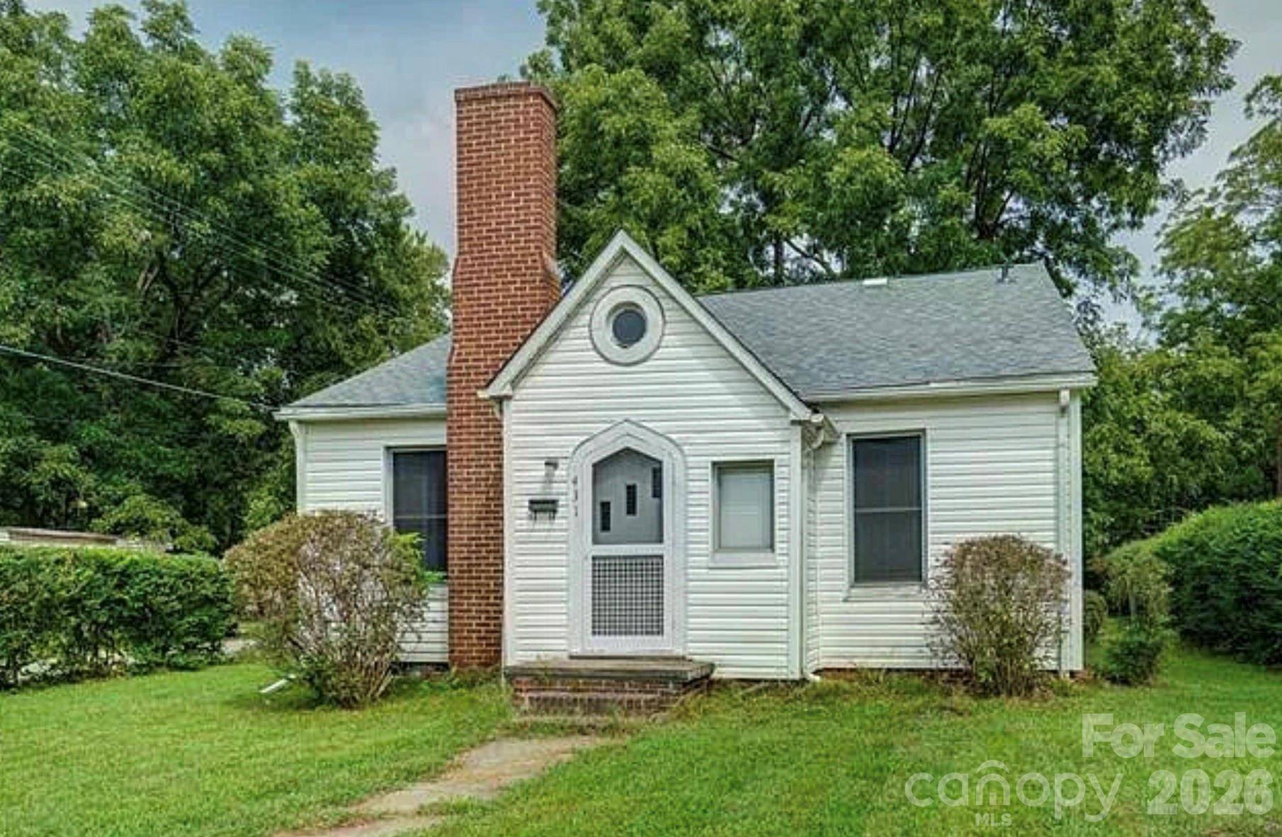 431 W Statesville AVE, Mooresville, NC 28115