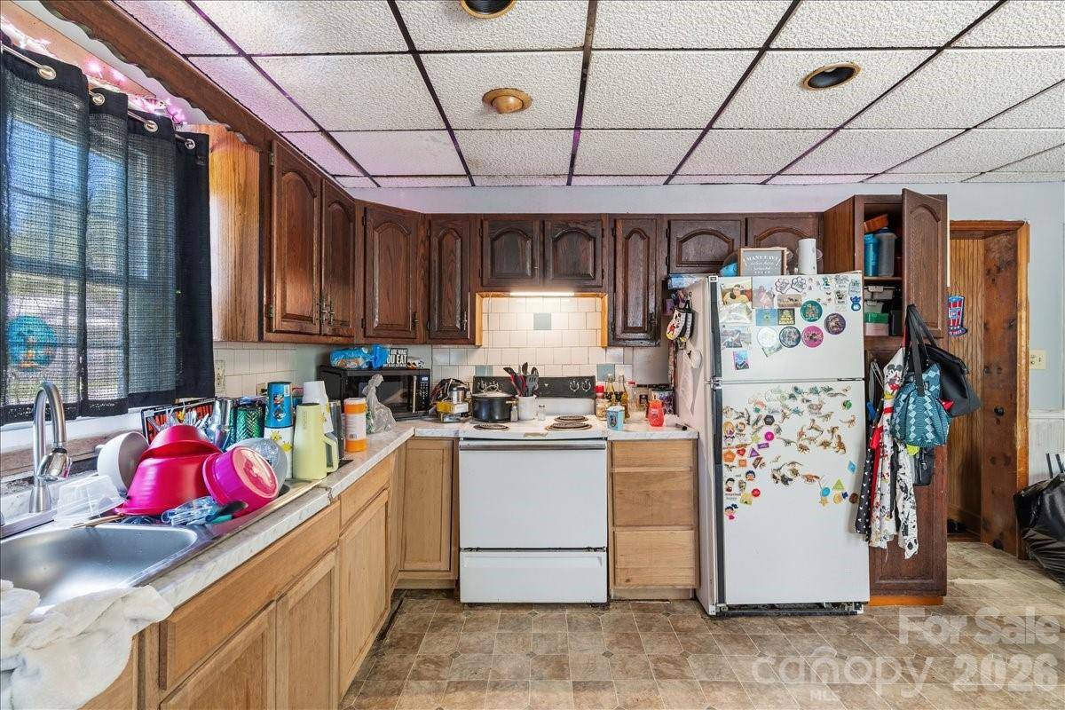 193 Duckworth AVE, Brevard, NC 28712