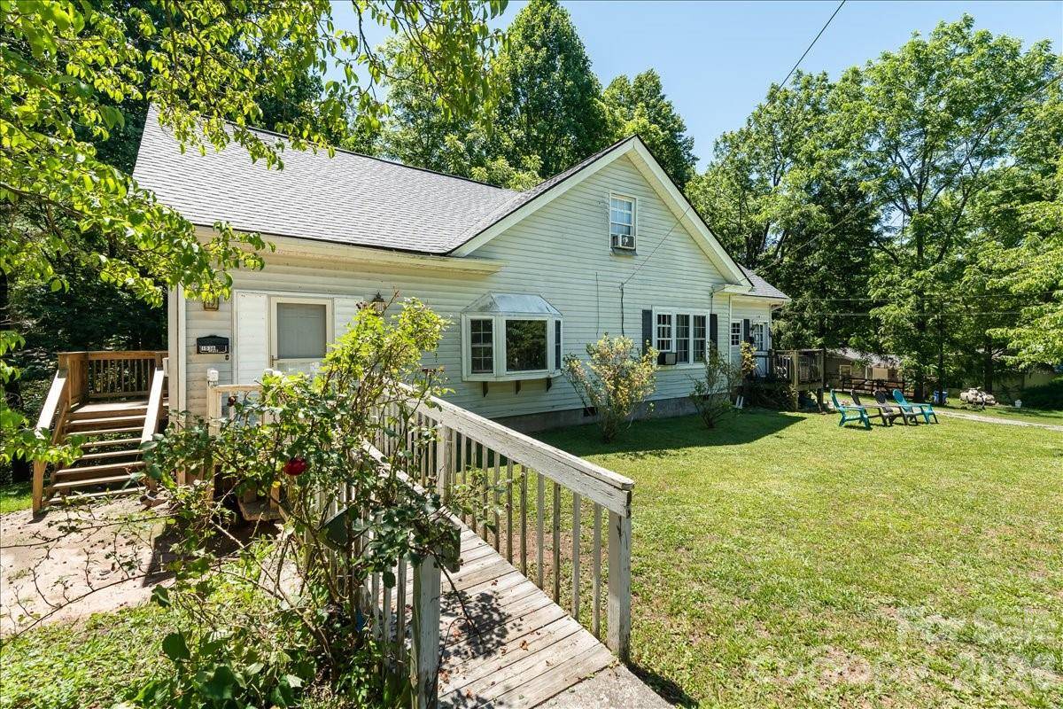 193 Duckworth AVE, Brevard, NC 28712