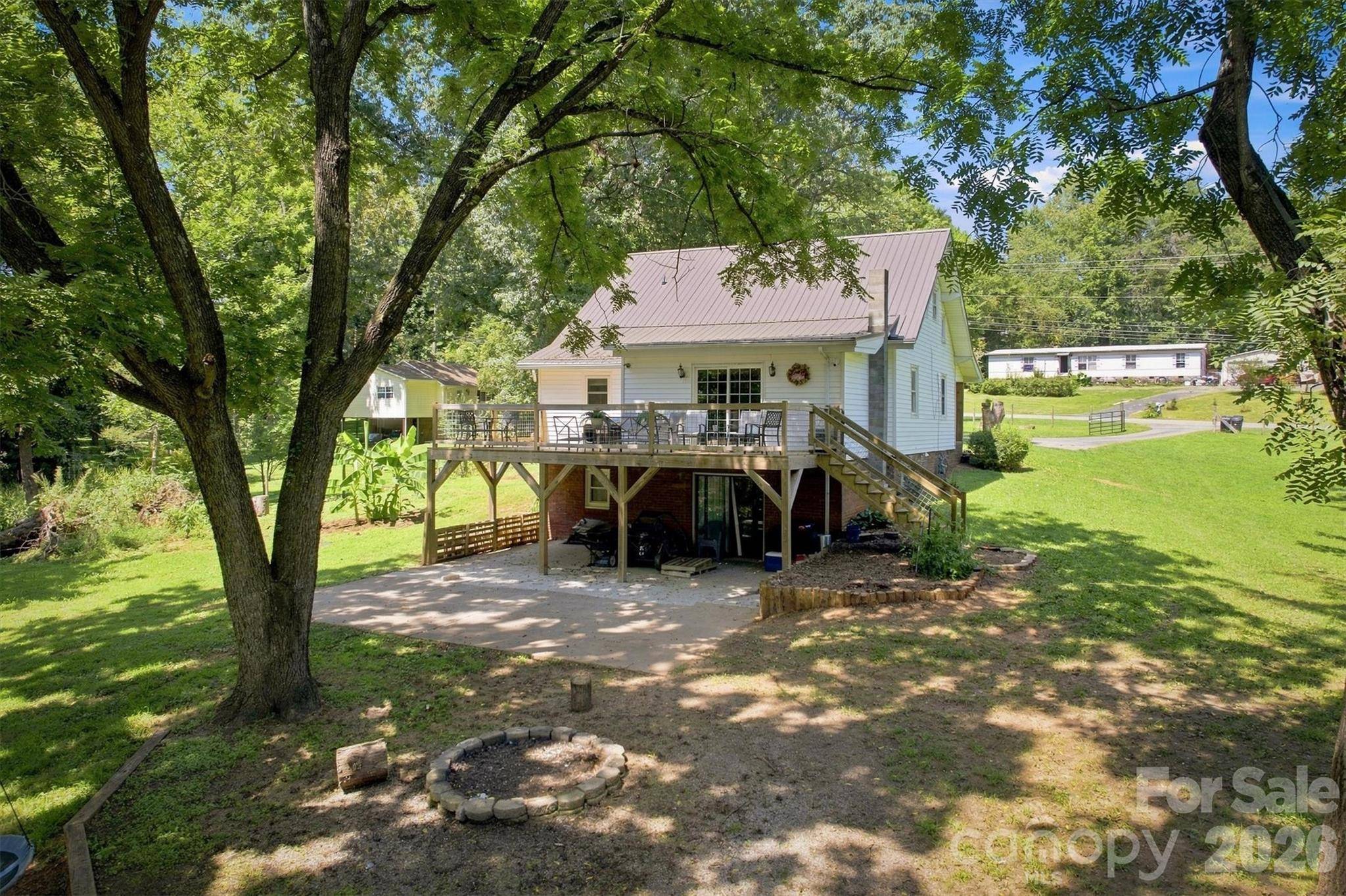 116 Amherst RD, Morganton, NC 28655