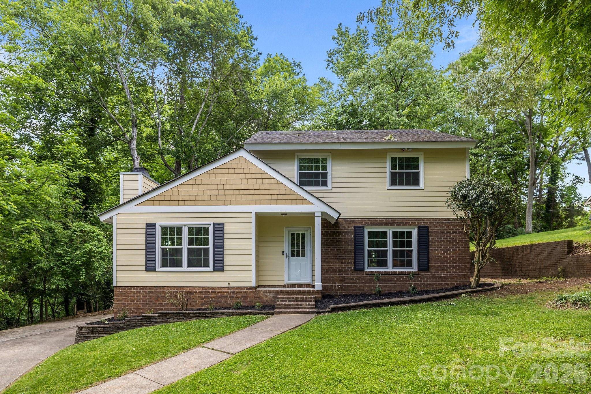 6713 William Harry CT, Charlotte, NC 28211