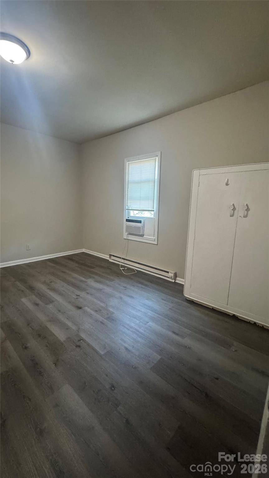 617 Pinoca ST, Charlotte, NC 28208