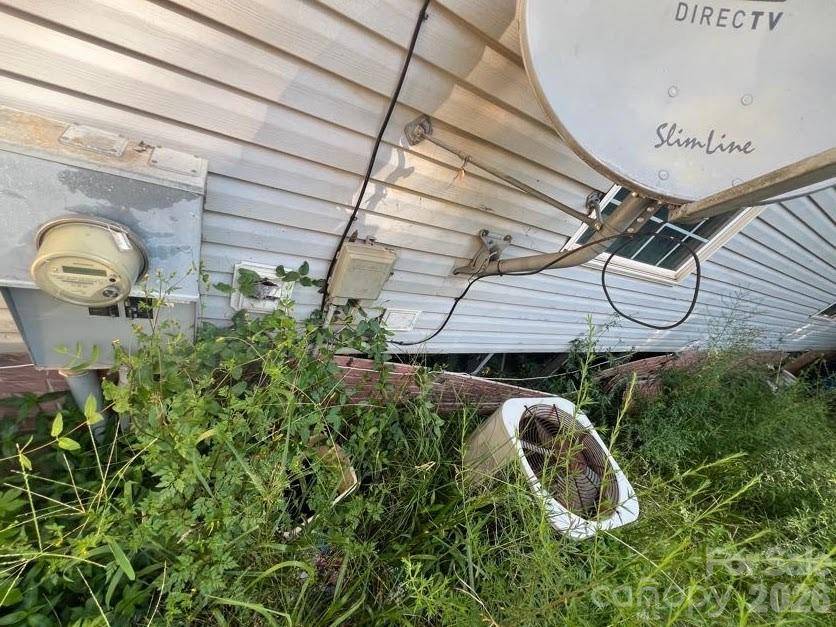 366 Shires RD, Ellenboro, NC 28040