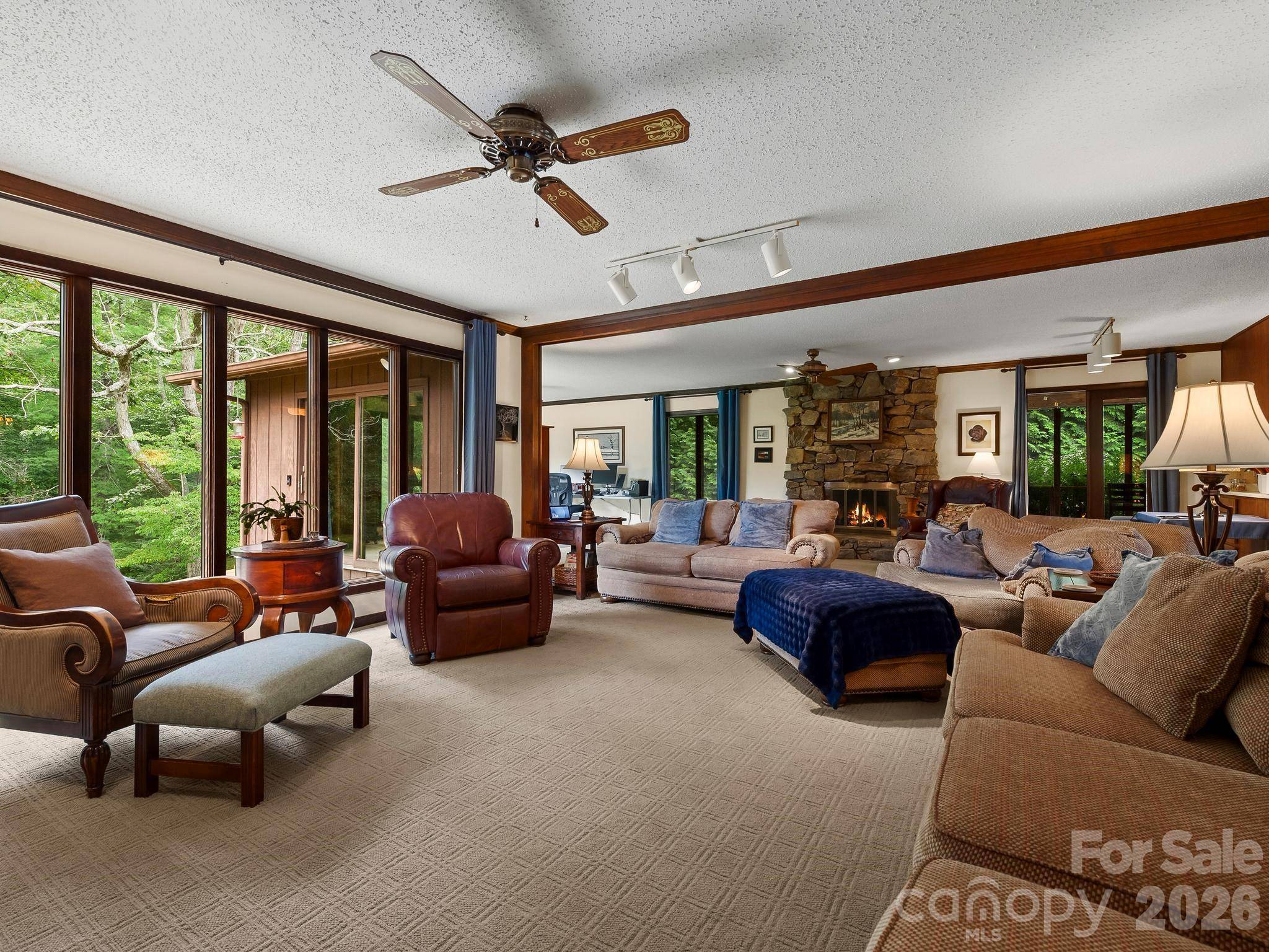 343 White Pine DR, Fletcher, NC 28732