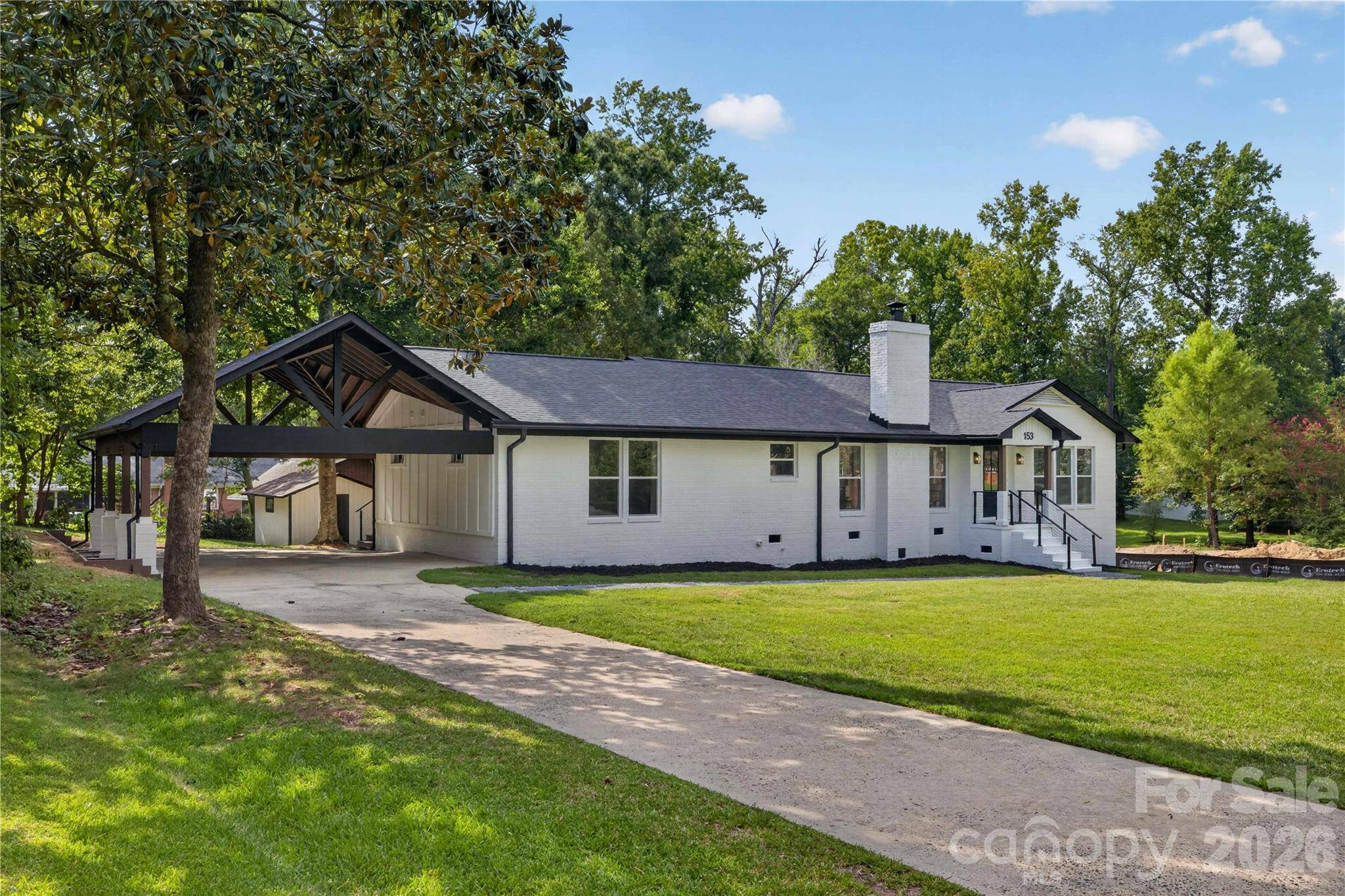 153 Woodlynn DR, Charlotte, NC 28214