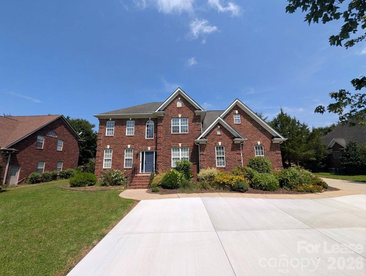 8348 Rocky River RD, Harrisburg, NC 28075