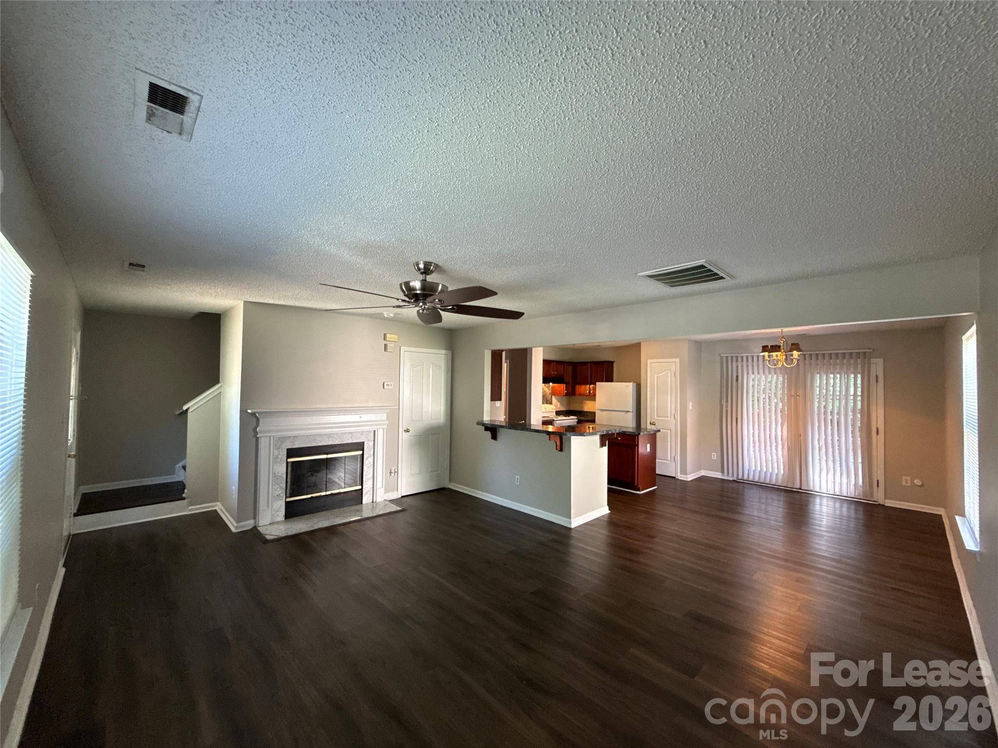 1601 Elk Creek CT, Charlotte, NC 28214