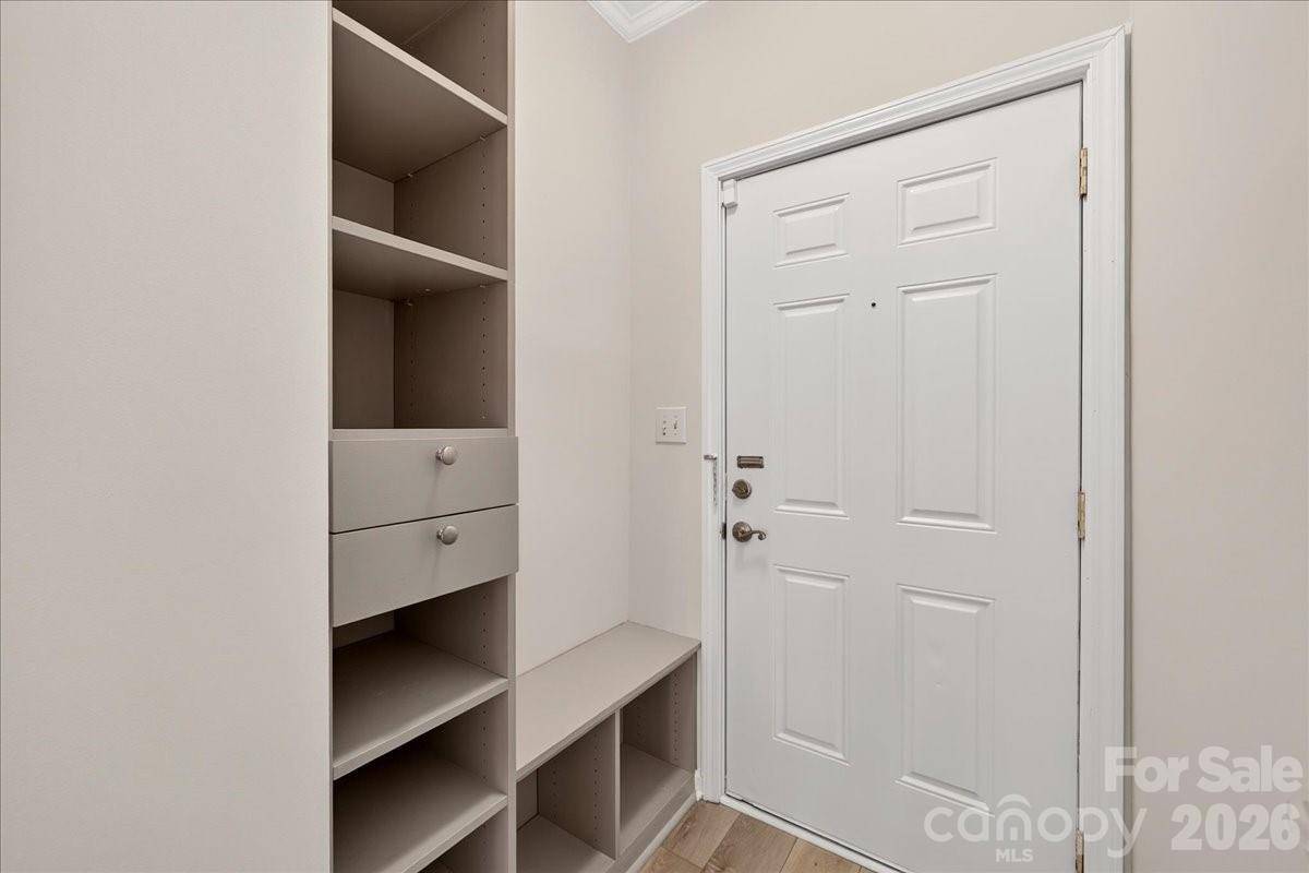 301 Queens RD #106, Charlotte, NC 28204