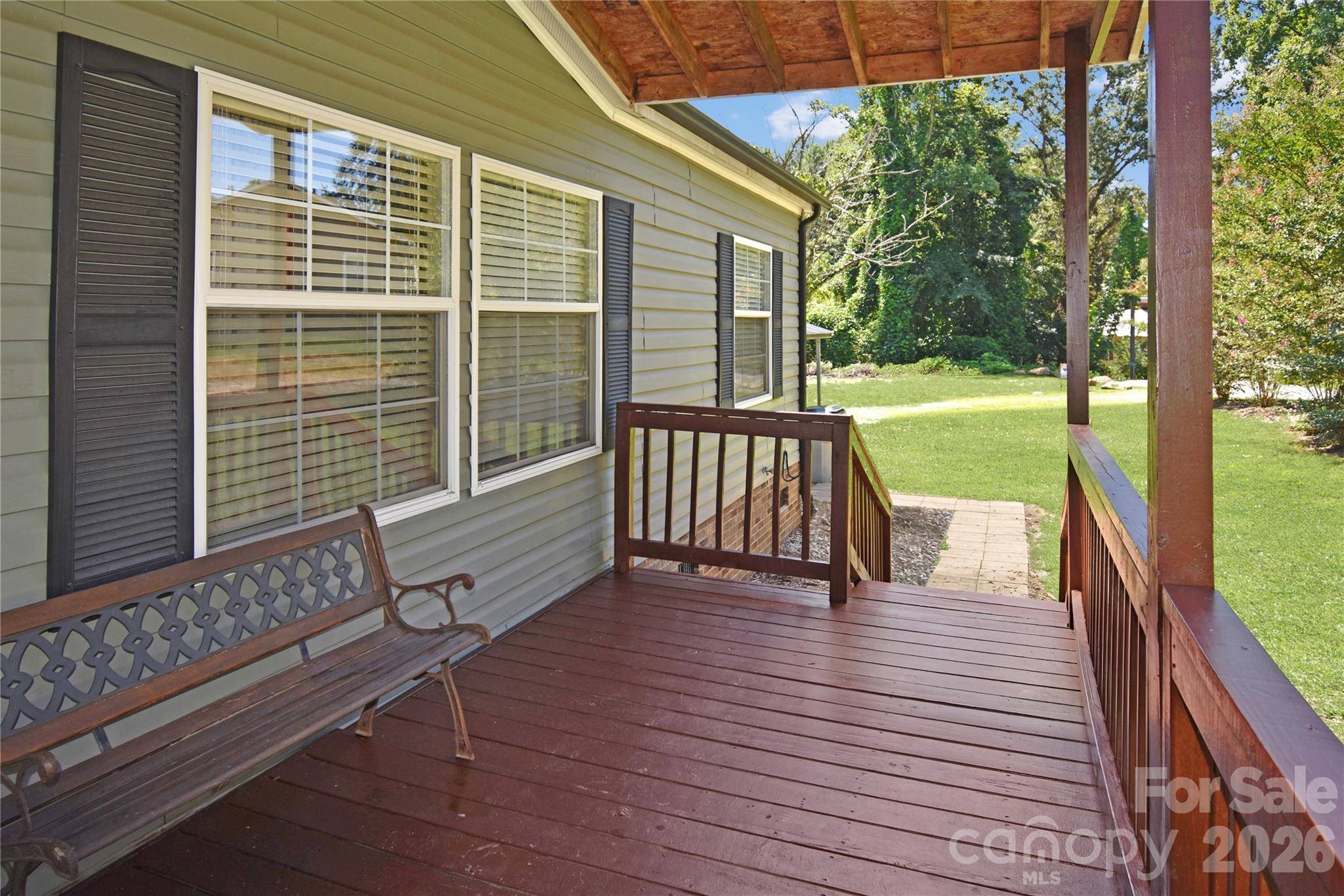 432 Forest PL NW, Lenoir, NC 28645