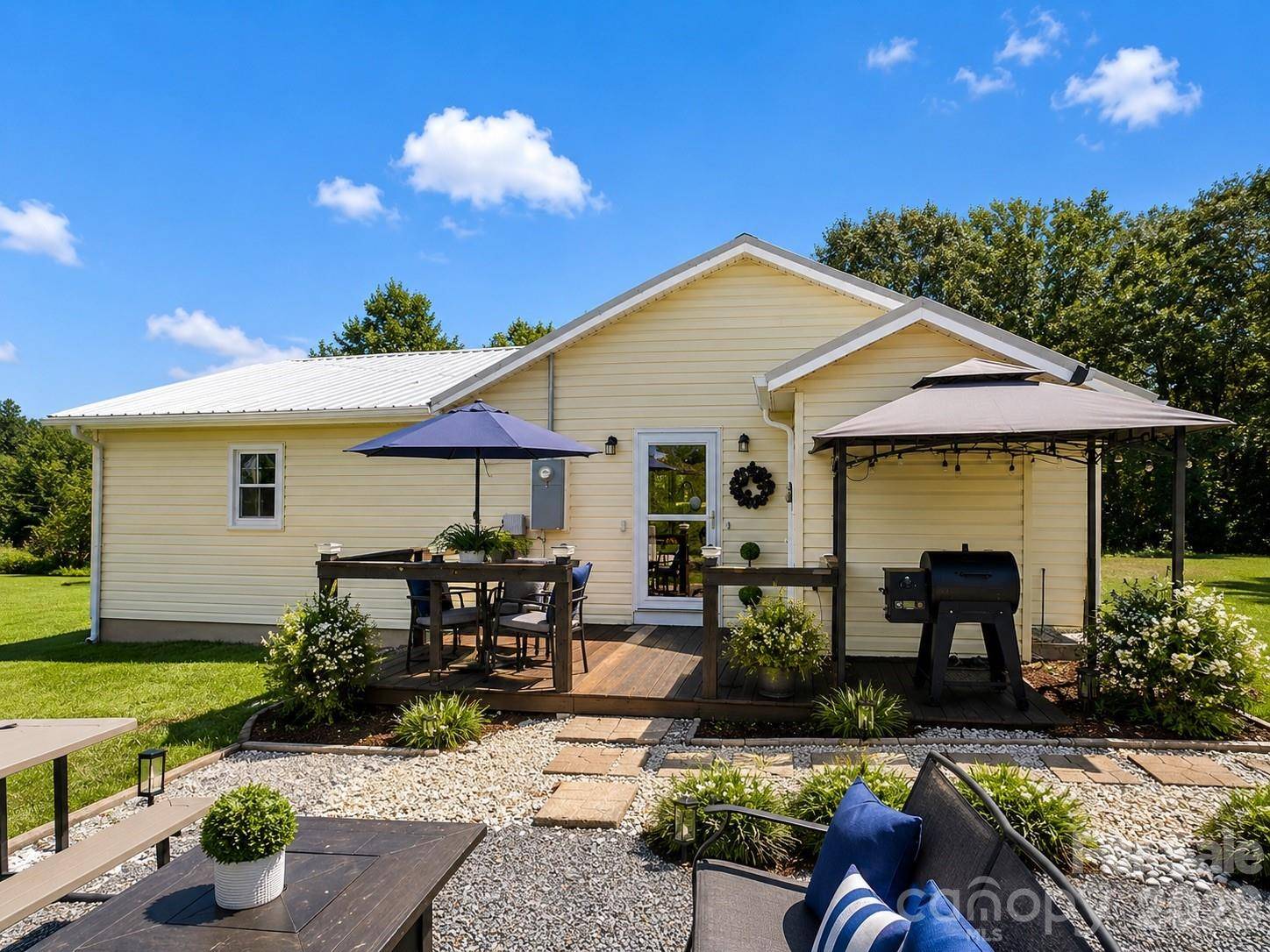 1843 US Highway 70 HWY, Connelly Springs, NC 28612