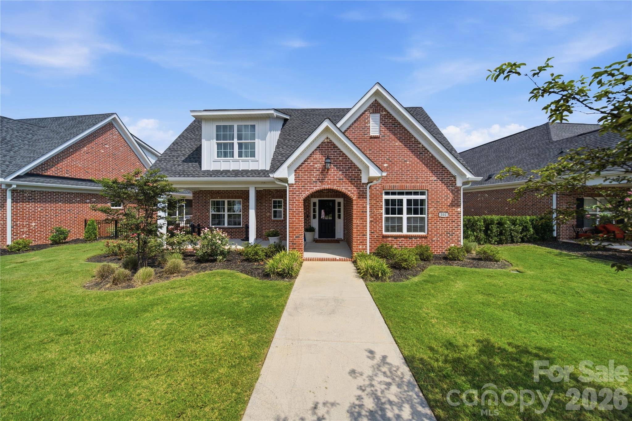 531 Buckview LN, Elgin, SC 29045