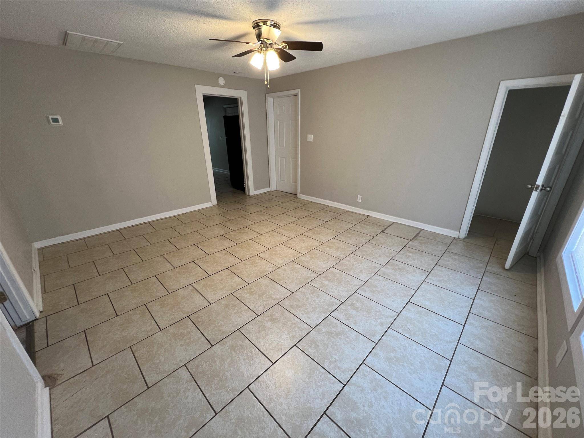 48 Julian ST #Apt C, Kings Mountain, NC 28086