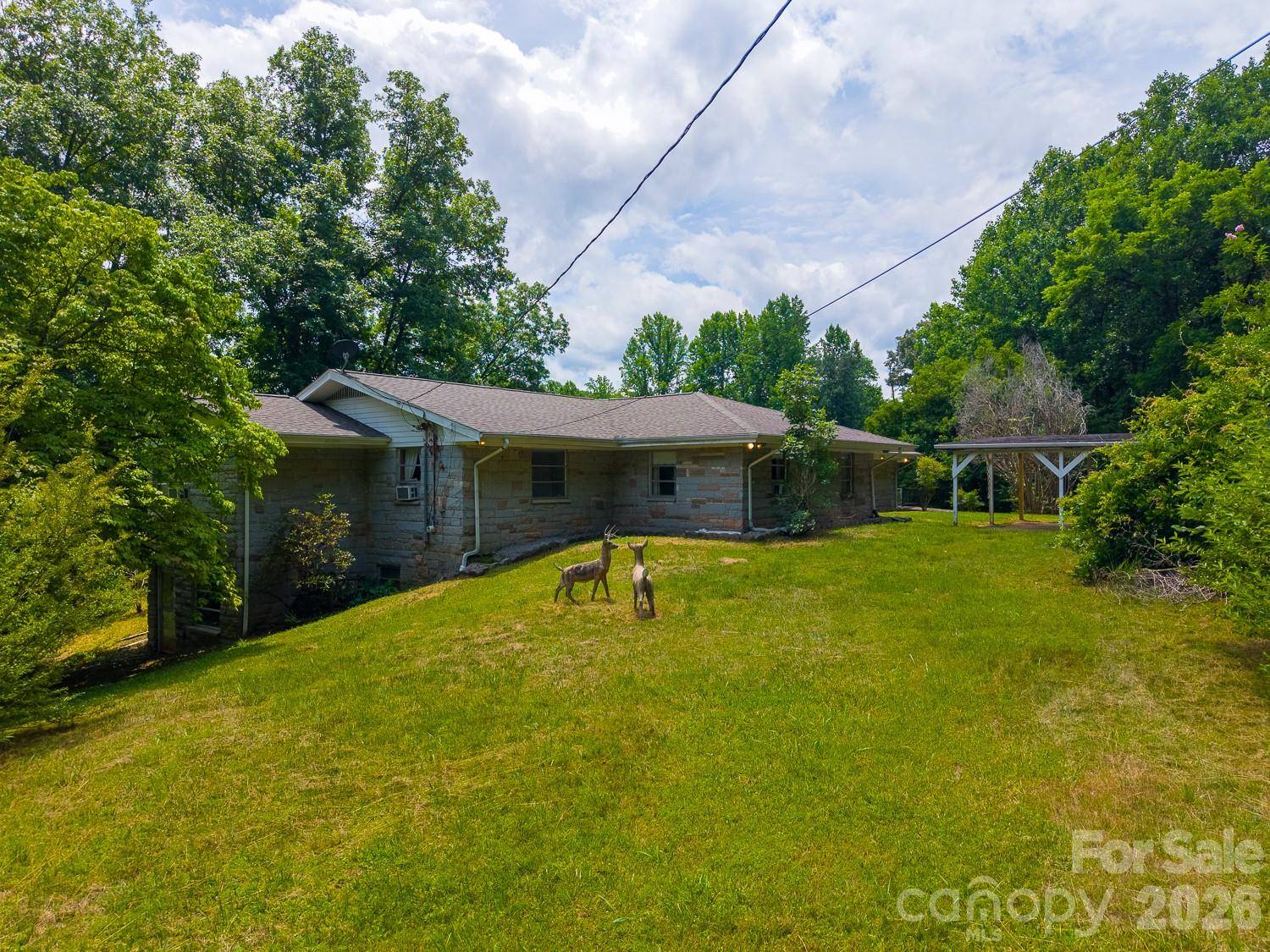 222 Mitchell Mountain RD, Bryson City, NC 28713