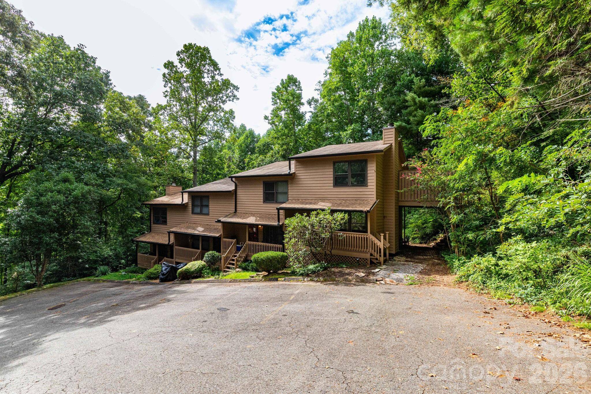 404 Buck Cove TER, Asheville, NC 28805